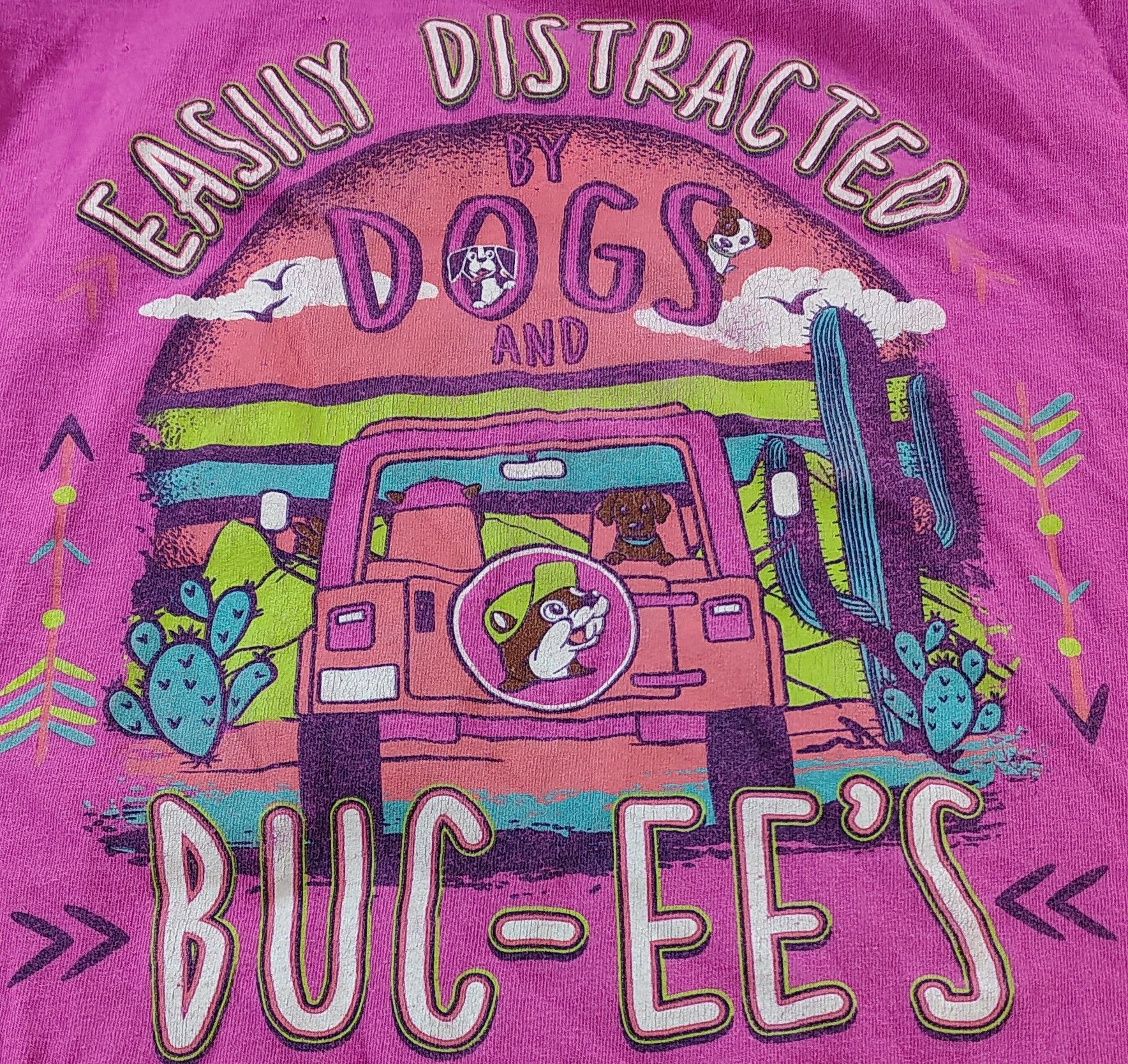 Other Men's Pink XL Easily Distracted By Dogs & Buc-ee's T-Shirt Size US XL / EU 56 / 4 - 2 Thumbnail