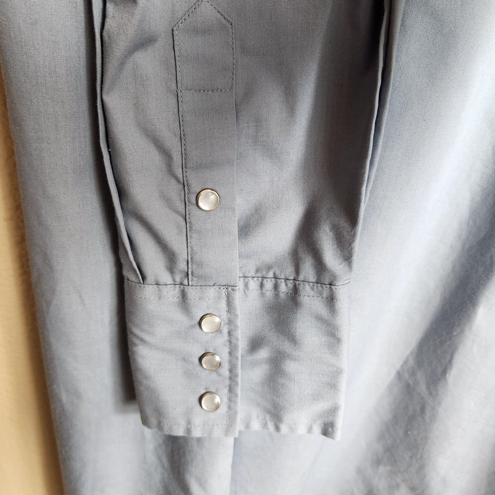 Vintage VINTAGE Northern Plains Mens Shirt LS Blue Western Pearl Snap Point Collar 16.5x33 VTG Size US L / EU 52-54 / 3 - 7 Thumbnail