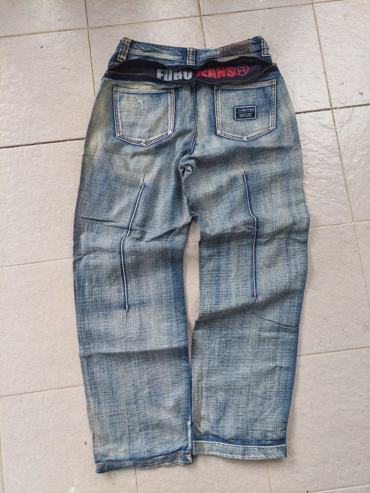 Fubu Fubu Jeans Big Logo Denim Pants Vintage Streetwear Size US 32 / EU 48 - 1 Thumbnail