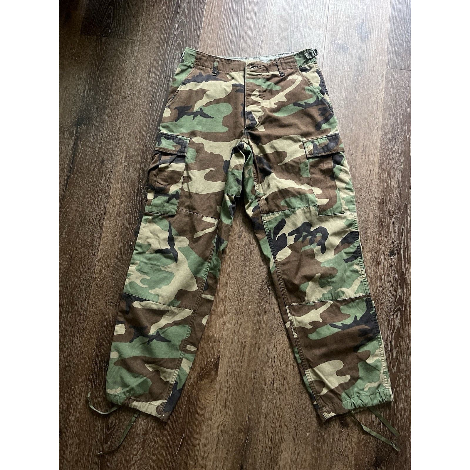 Vintage Classic Camo Cargo Pants Size Small Size US 28 / EU 44 - 1 Thumbnail