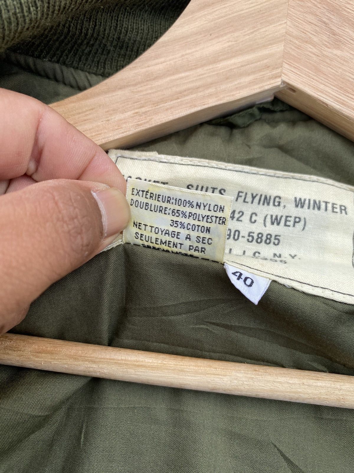 Avirex Vintage Scovill Green US Avirex Army Nylon Bomber Jacket Size US M / EU 48-50 / 2 - 10 Thumbnail