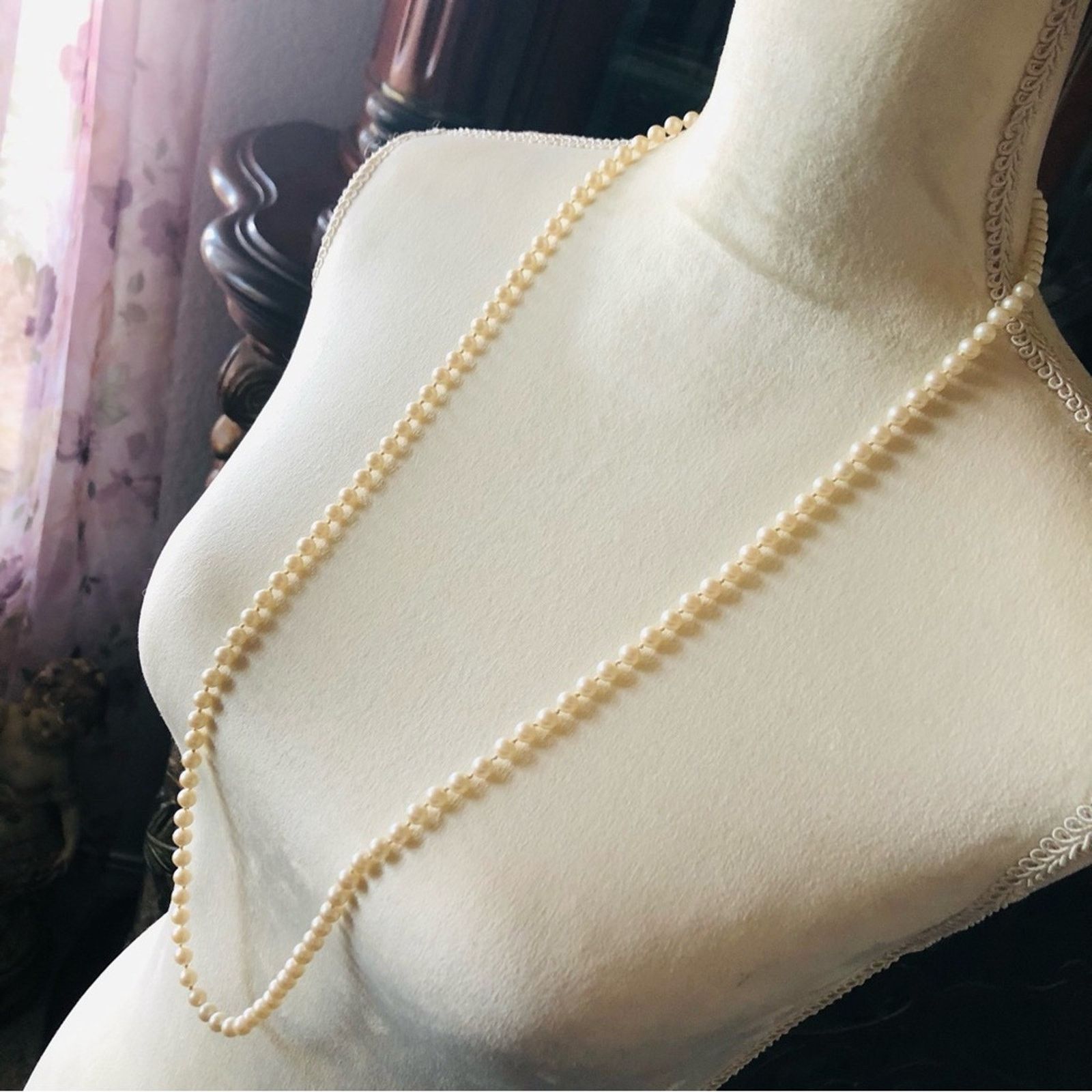 Vintage Vintage hand knotted cream glass pearl necklace Size ONE SIZE - 4 Thumbnail