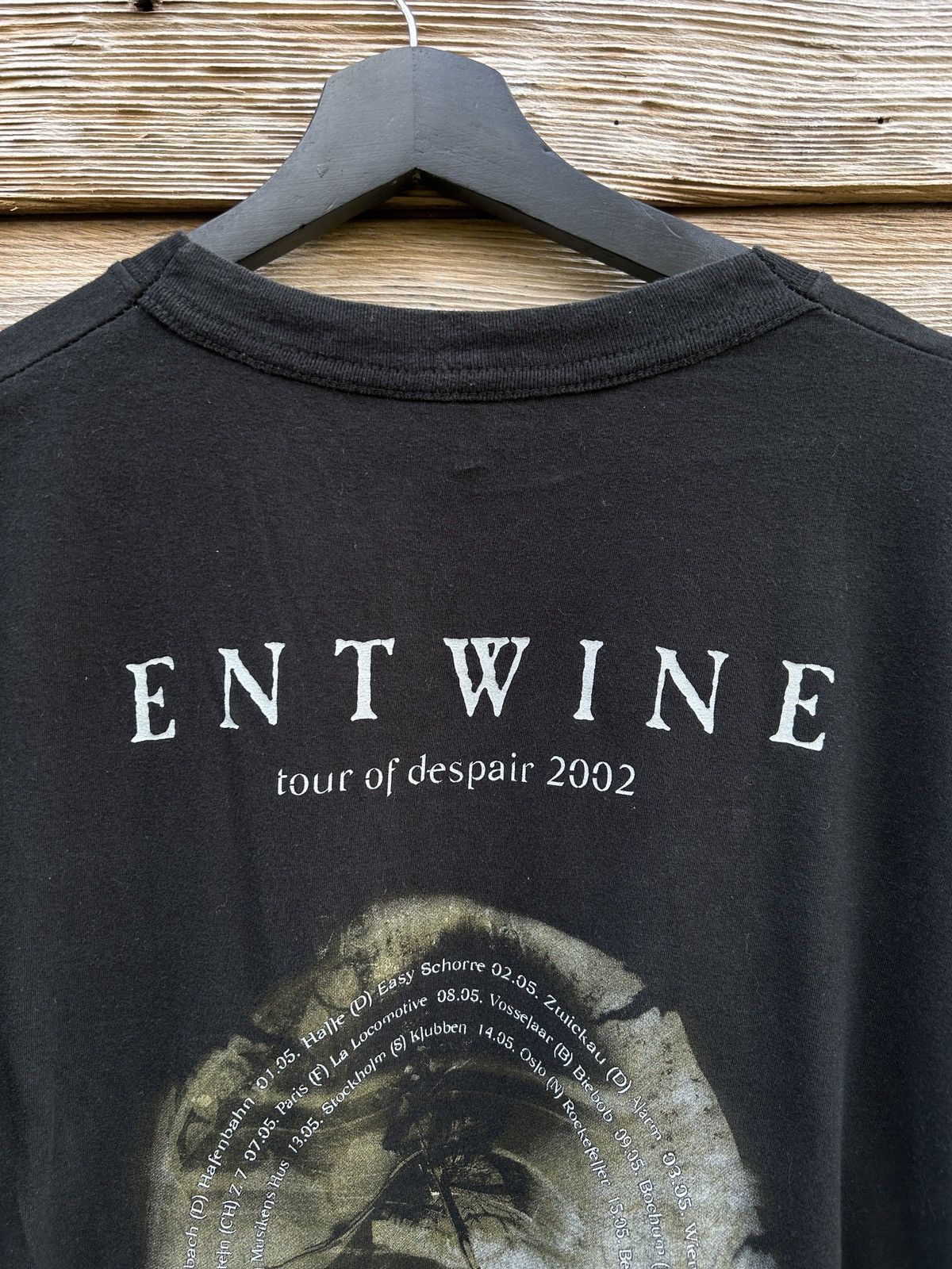 Band Tees 00s Vintage Entwine Time Of Despair 2002 Tour Band T-Shirt Size US XL / EU 56 / 4 - 6 Thumbnail