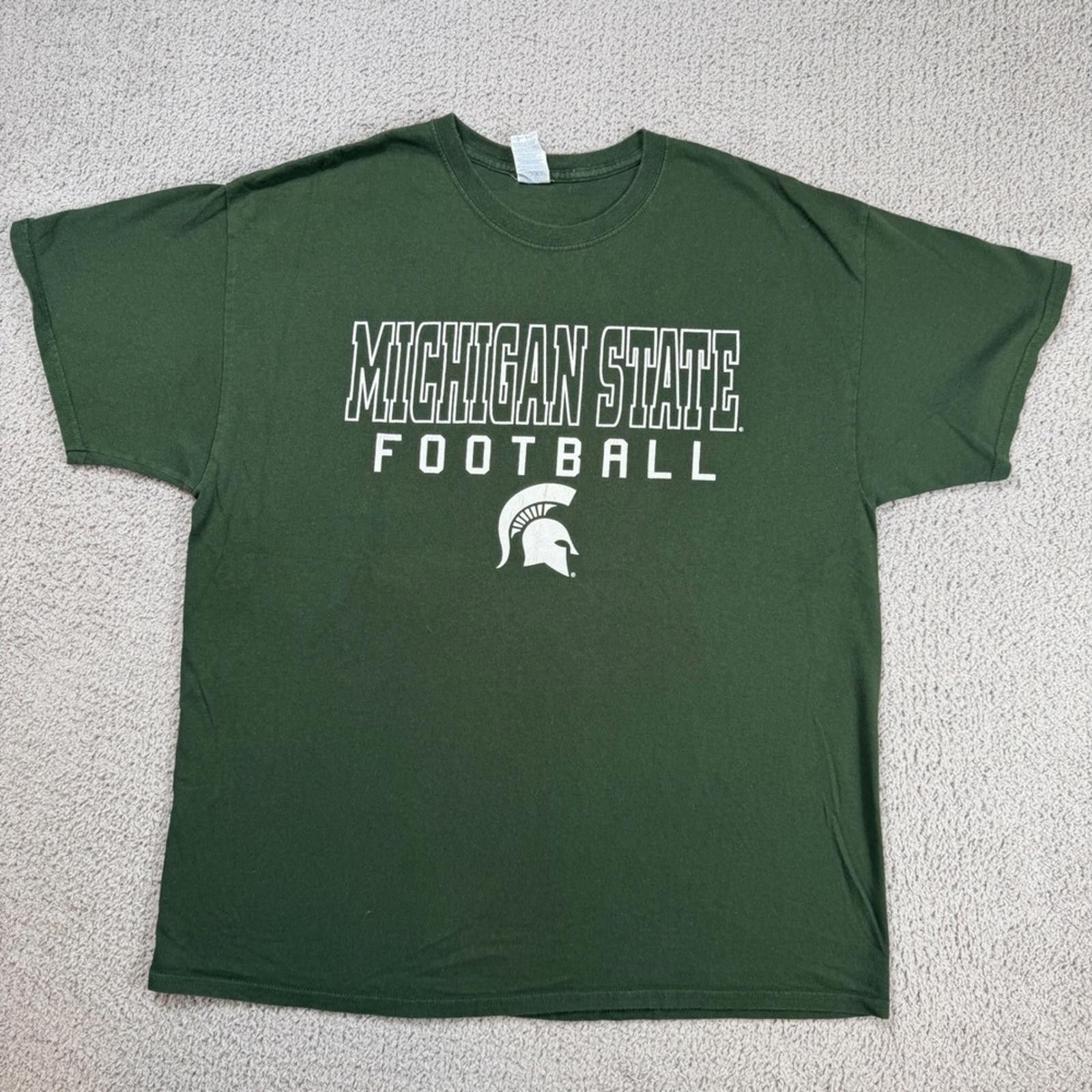 Gildan Michigan State Football T-Shirt Mens XL Green Spartans NCAA Size US XL / EU 56 / 4 - 5 Thumbnail