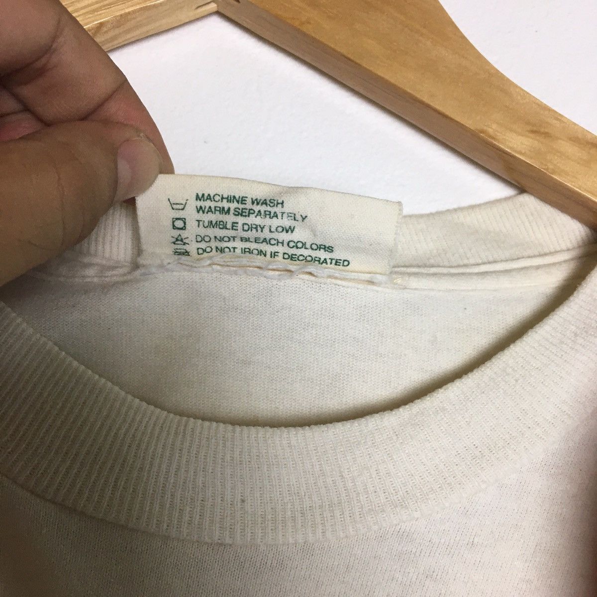 Disney × Vintage Vintage Pooh Size US S / EU 44-46 / 1 - 7 Thumbnail
