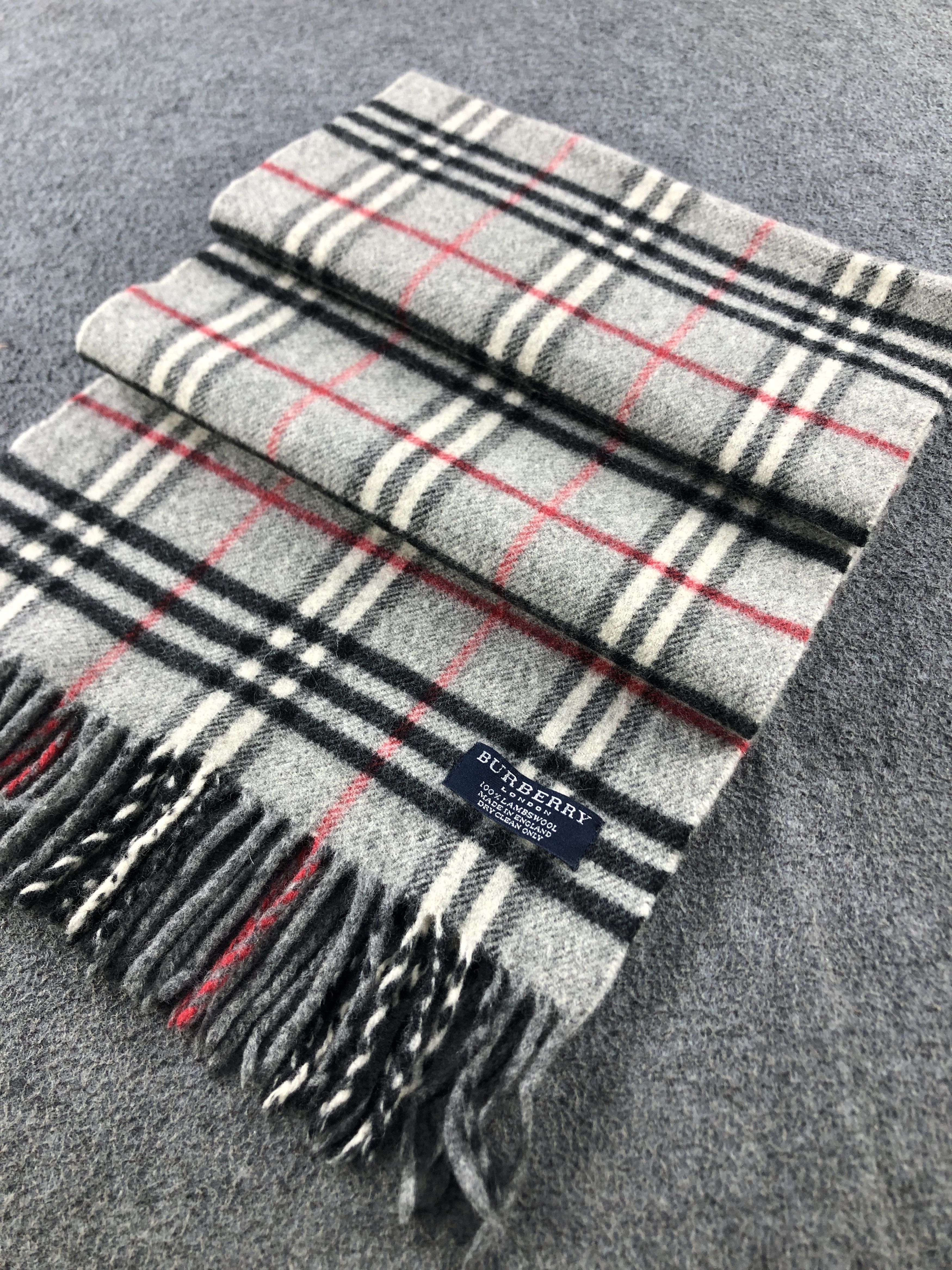 Burberry Burberry Scarf / Muffler / Neckwear P945 Size ONE SIZE - 5 Thumbnail