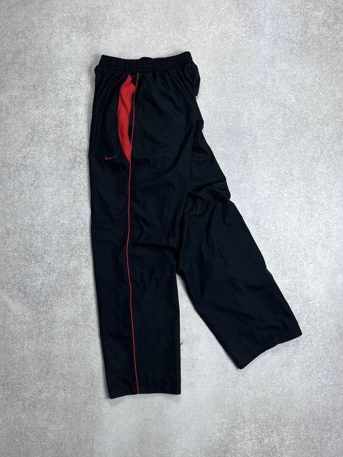 Nike × Vintage Vintage Nike Swoosh Baggy Nylon Track Pants Y2K Size US 34 / EU 50 - 3 Thumbnail