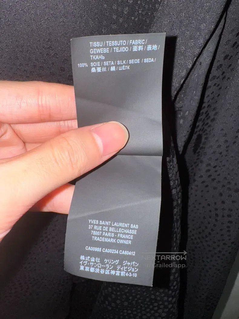Saint Laurent Paris Saint Laurent Paris Starry Mulberry Silk Polka Dot Shirt Size XS / US 0-2 / IT 36-38 - 7 Thumbnail