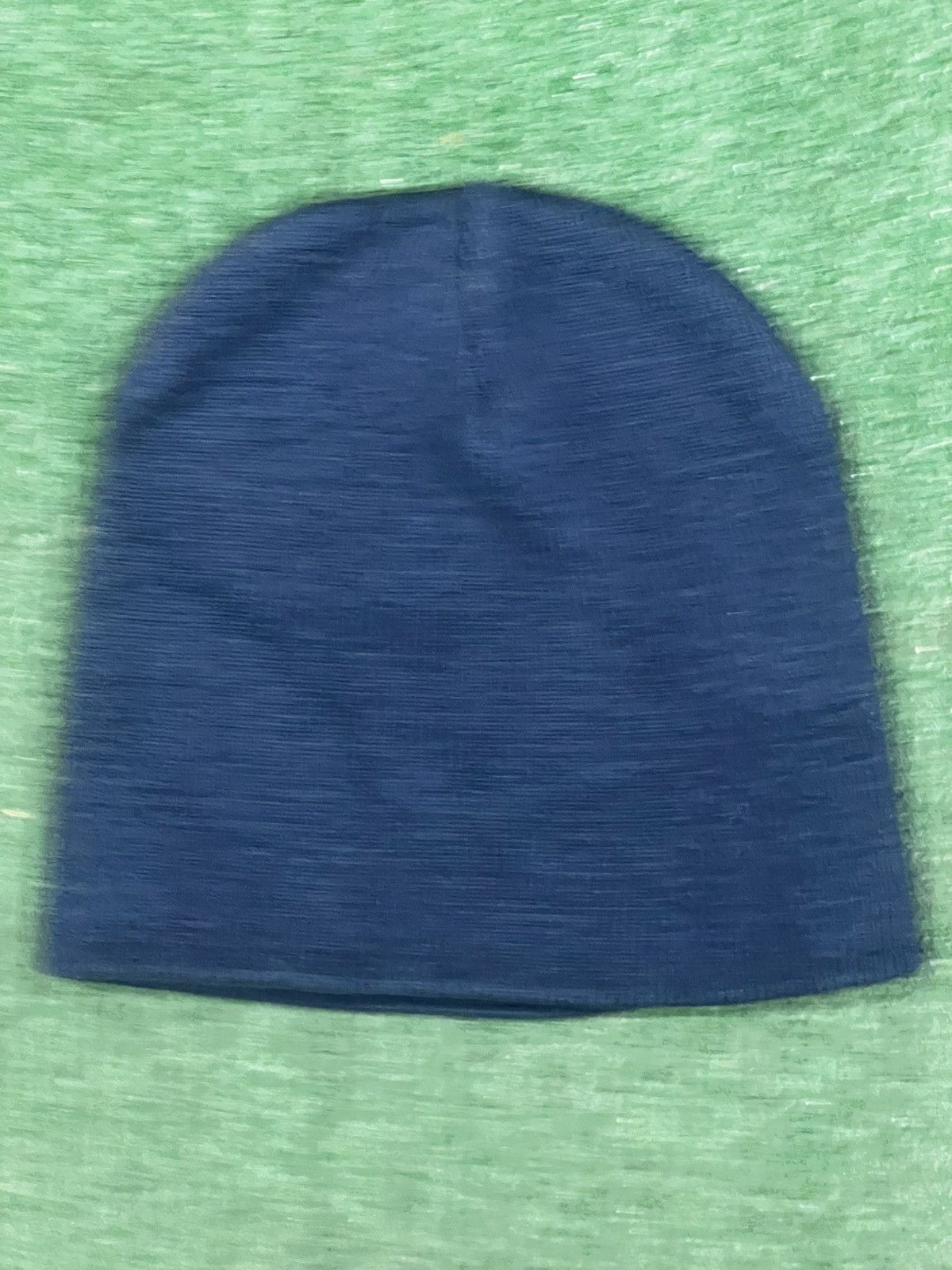 Nike Vintage Y2K Nike Center Swoosh Beanie Size ONE SIZE - 2 Thumbnail