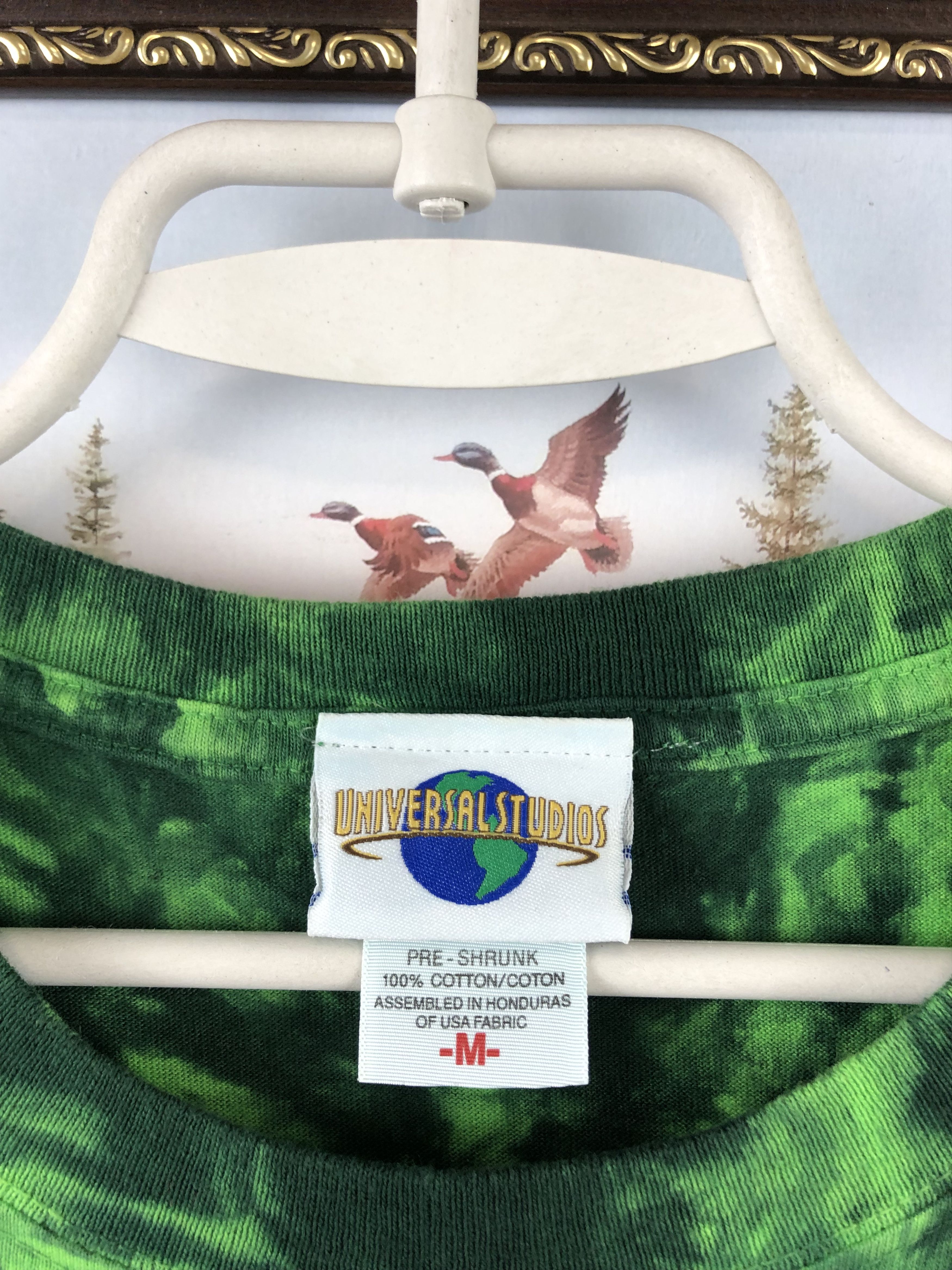 Vintage Vintage Universal Studios Shirt Hulk Tie Dye Comics 2000s Size US M / EU 48-50 / 2 - 6 Thumbnail