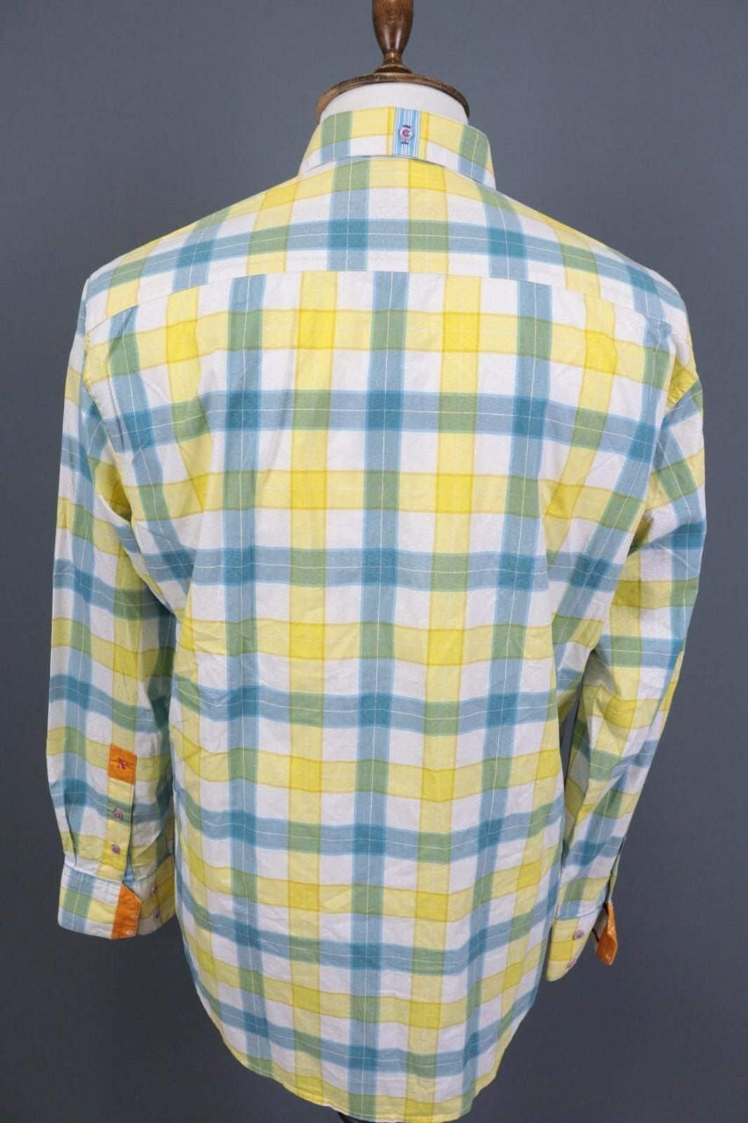 Robert Graham Robert Graham Multicolor Check Button Down Shirt Size L Size US L / EU 52-54 / 3 - 8 Thumbnail