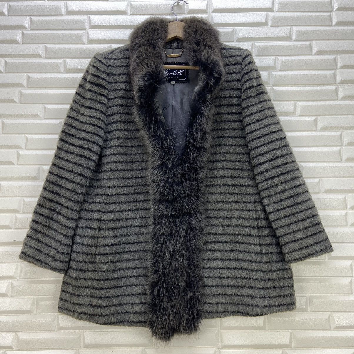 Japanese Brand Japanese Brand Chigusa Bowbell Faux Fur Winter Coat Size M / US 6-8 / IT 42-44 - 1 Thumbnail