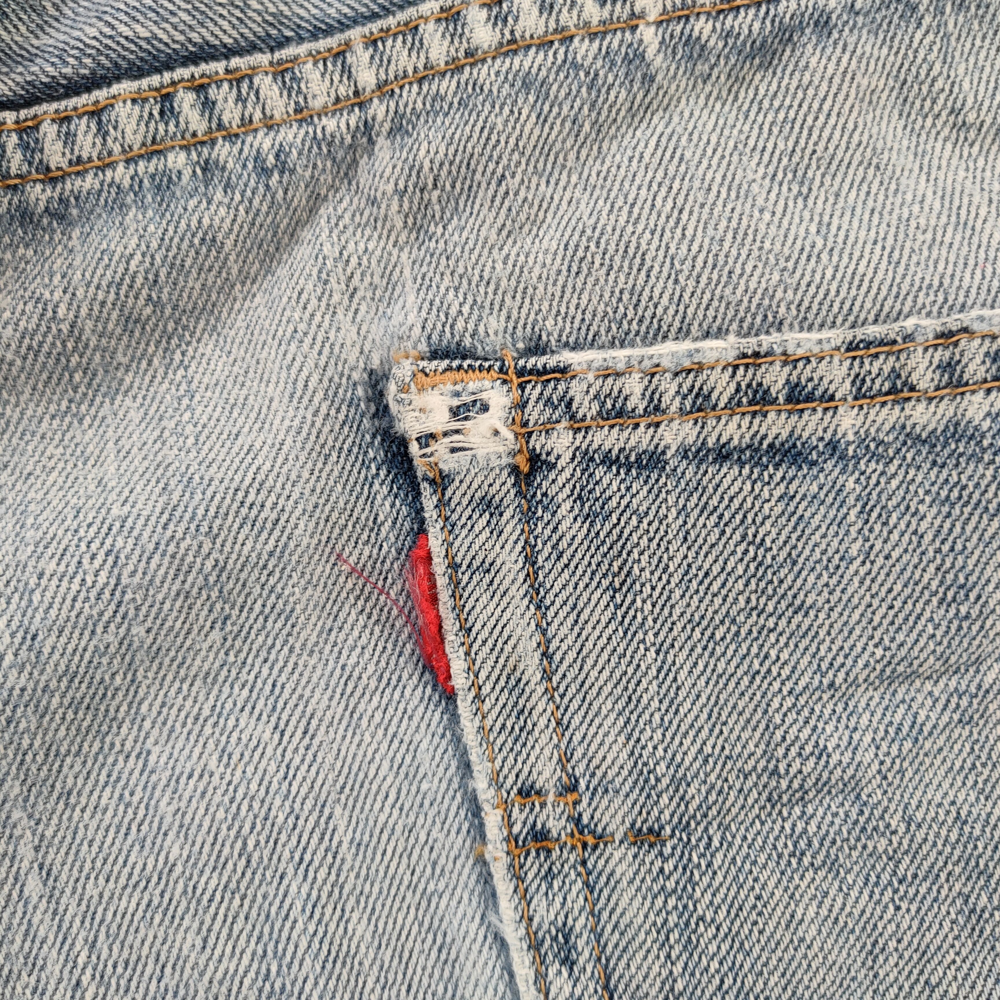 Levi's Vintage Clothing VINTAGE LEVI'S STRAUS 510 FADED RIPPED JEANS DENIM PANTS Size US 36 / EU 52 - 15 Thumbnail