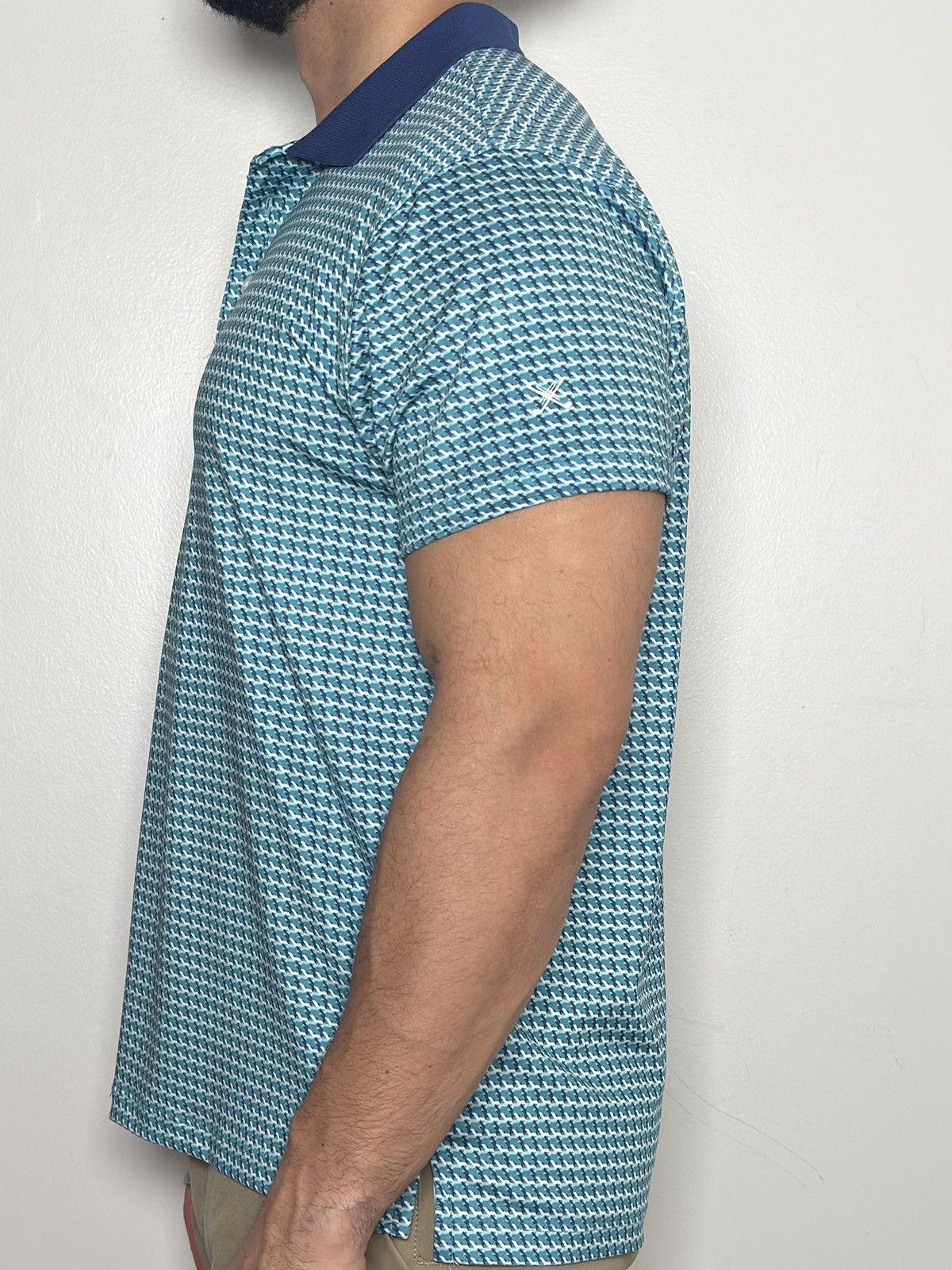 Kenneth Cole Kenneth Cole Golf patterned polo in a blue and teal colorway Size US M / EU 48-50 / 2 - 1 Thumbnail