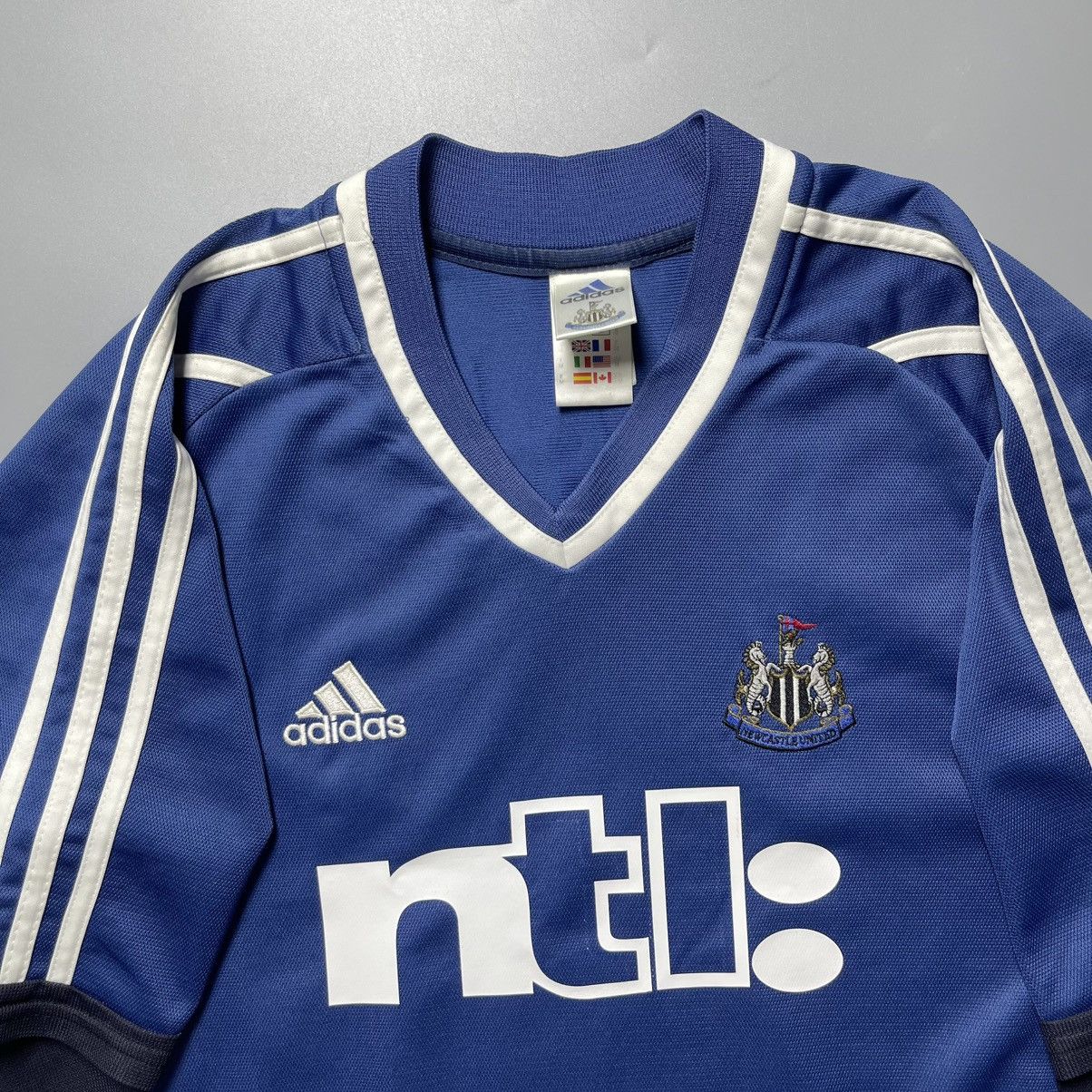 Adidas NEWCASTLE ADIDAS 2001/2002 FOOTBALL AWAY JERSEY #9 SHEARER Size US M / EU 48-50 / 2 - 4 Thumbnail