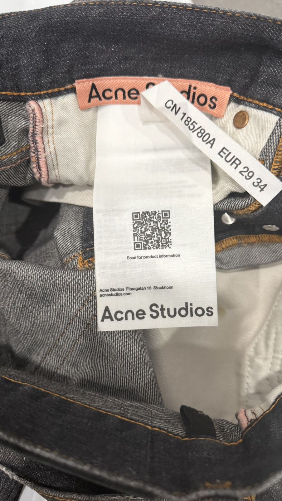 Acne Studios BLACK 2021- REGULAR LOOSE DISTRESSED PAINT SPLATTER JEANS Size US 29 - 9 Thumbnail