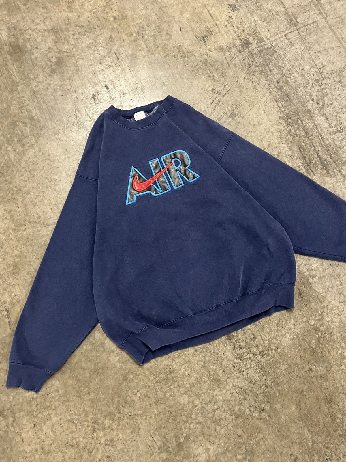 Nike × Vintage Nike bootleg vintage 90s boxy fit crewneck streetwear rare Size US XXL / EU 58 / 5 - 2 Thumbnail