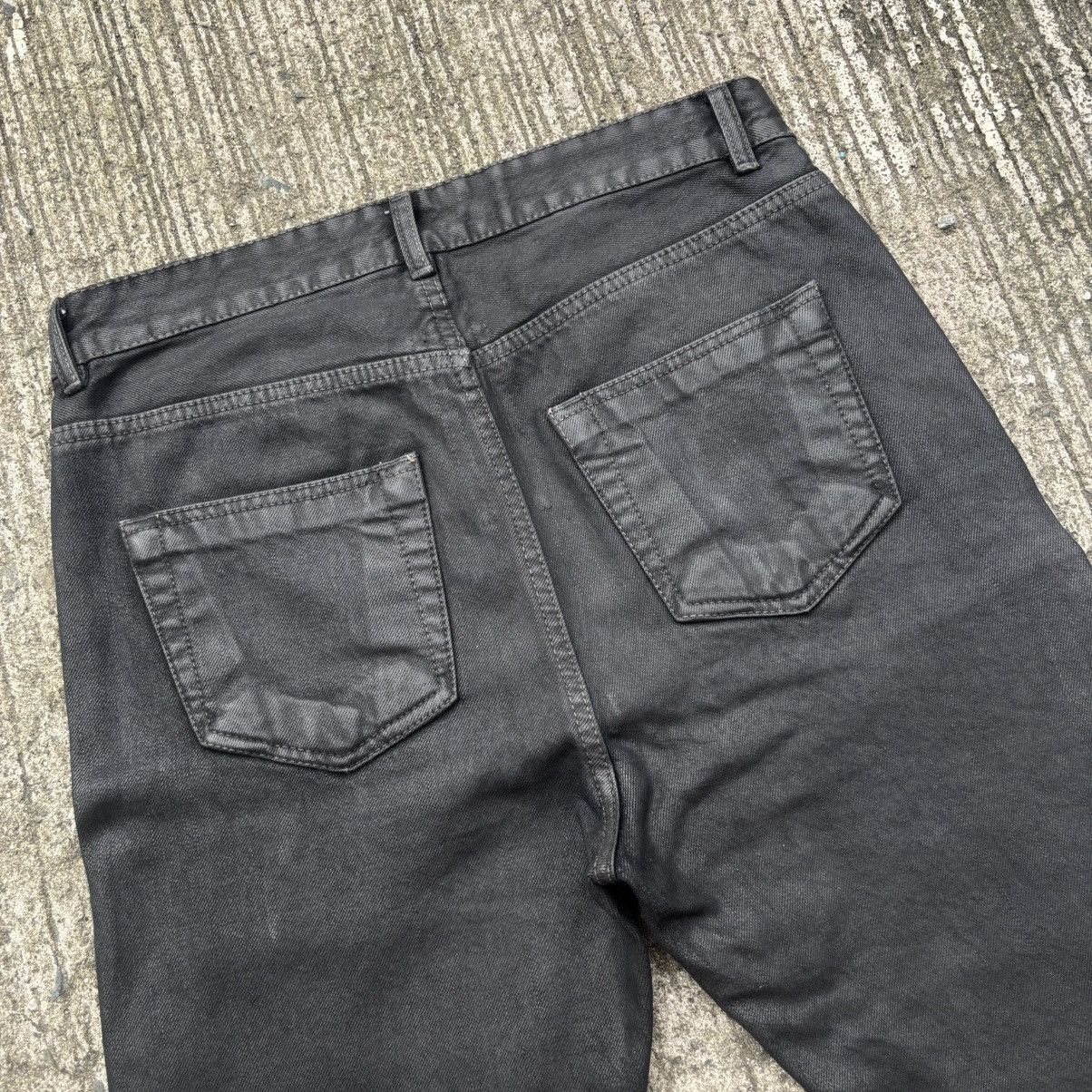 Rick Owens Drkshdw Rick Owens DRKSHDW Detroit Black Wax Cropped Cut Jeans Size US 31 - 15 Thumbnail