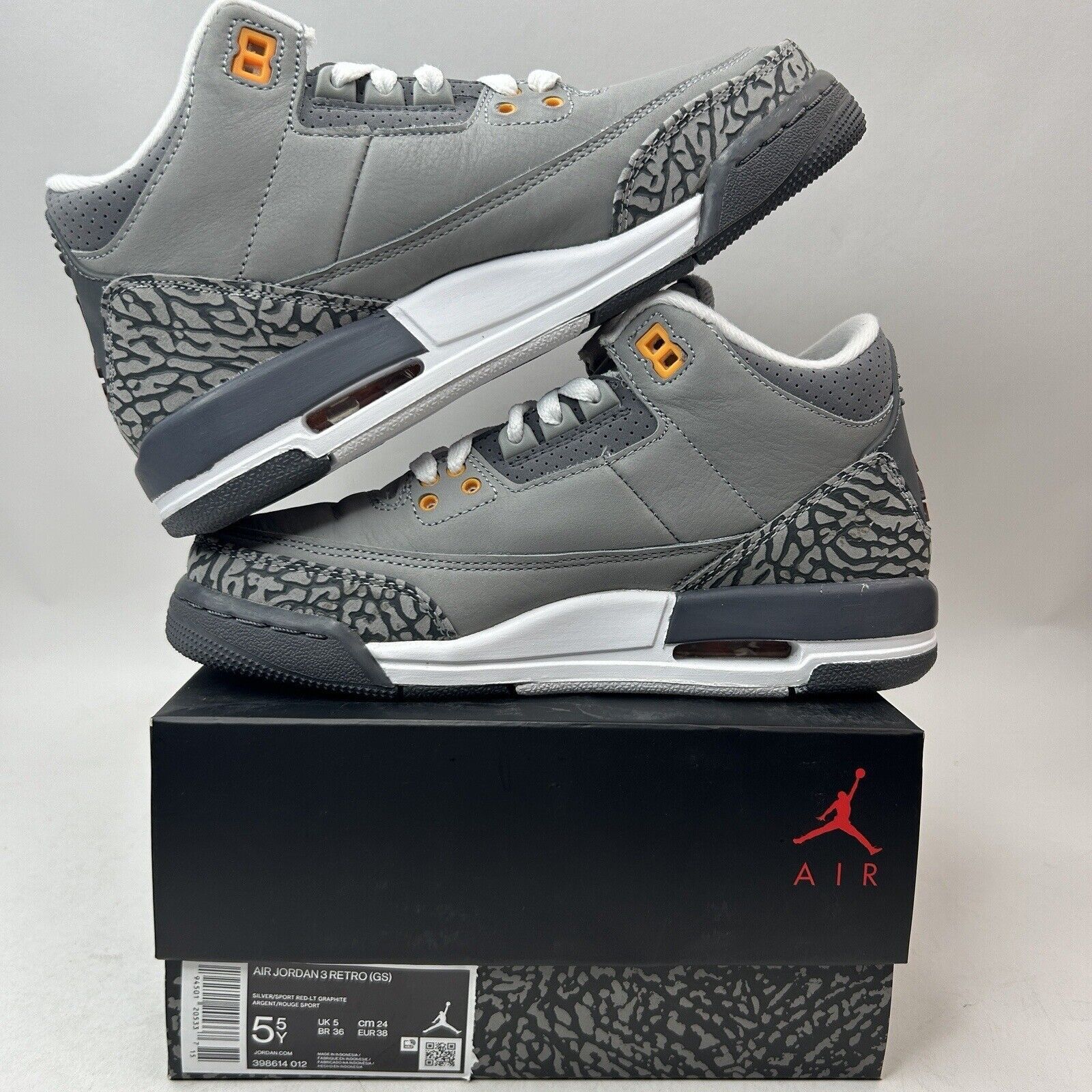 Nike Nike Air Jordan 3 Retro GS “Cool Grey” 2023 Size US 7 / IT 37 - 3 Thumbnail