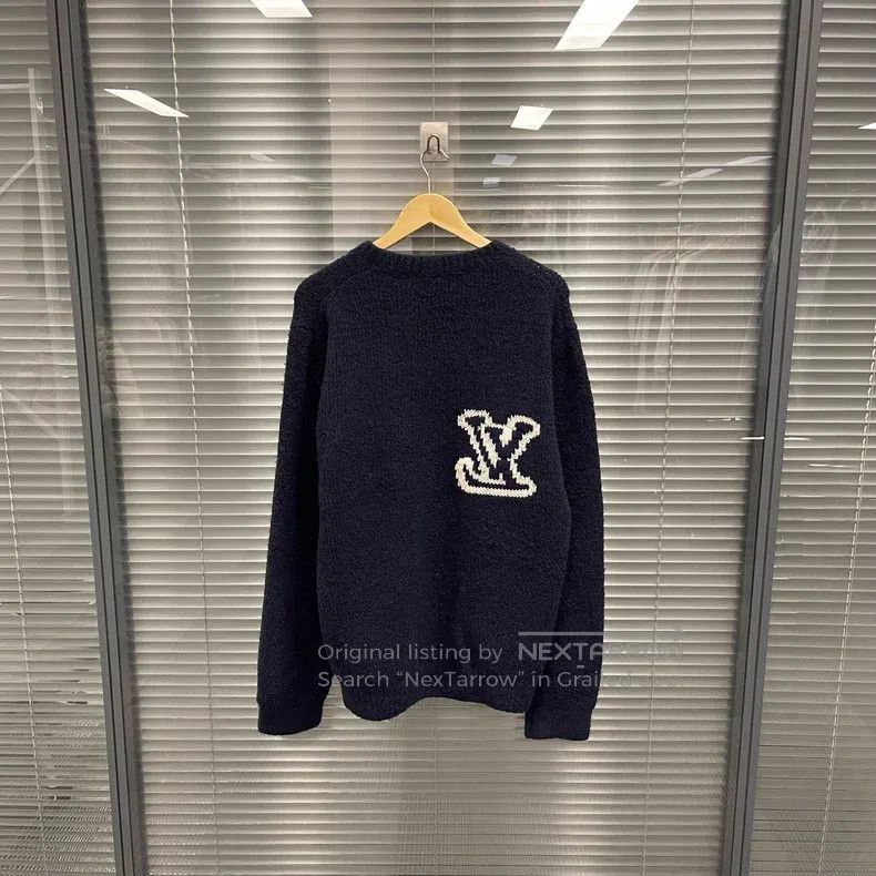 Louis Vuitton Louis Vuitton Dark blue teddy wool sweater Size US XL / EU 56 / 4 - 2 Thumbnail