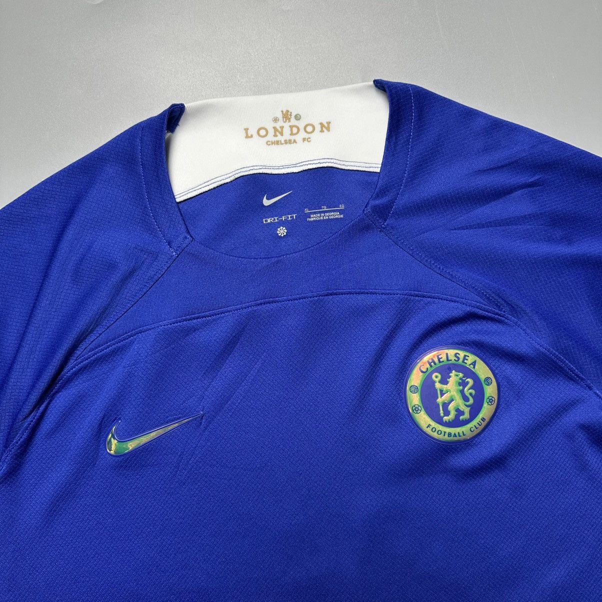 Nike CHELSEA NIKE 2023/2024 FOOTBALL HOME JERSEY #24 JAMES Size US XL / EU 56 / 4 - 4 Thumbnail