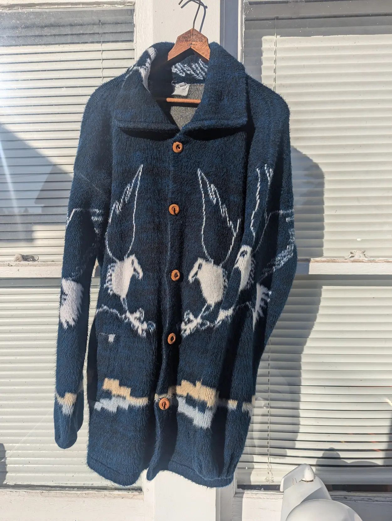Vintage Vintage grunge shaggy eagle nature button up sweater Size US XL / EU 56 / 4 - 1 Thumbnail