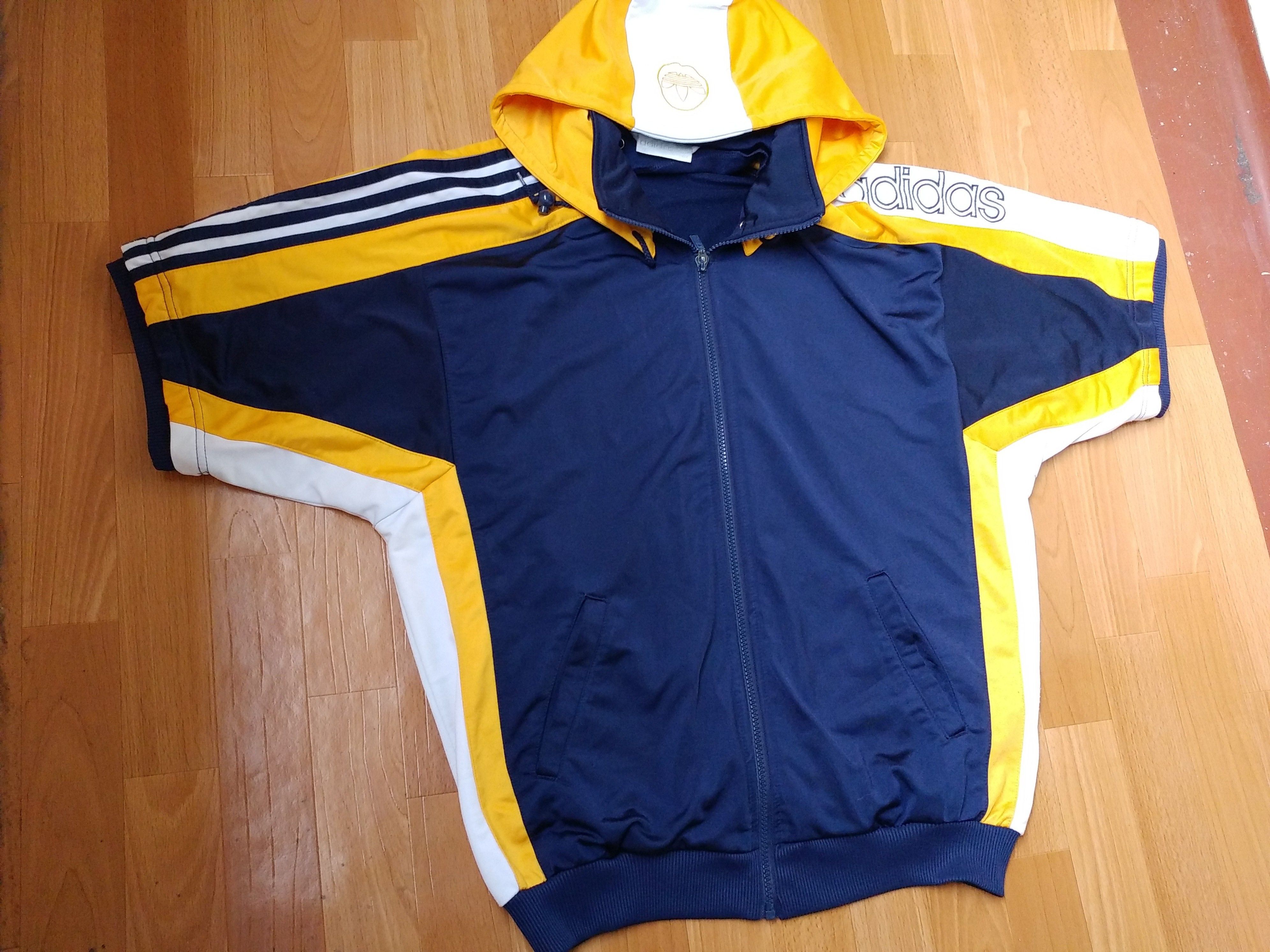 Adidas ADIDAS jersey, buttoned vintage hip hop t-shirt of 90s M Size US M / EU 48-50 / 2 - 3 Thumbnail