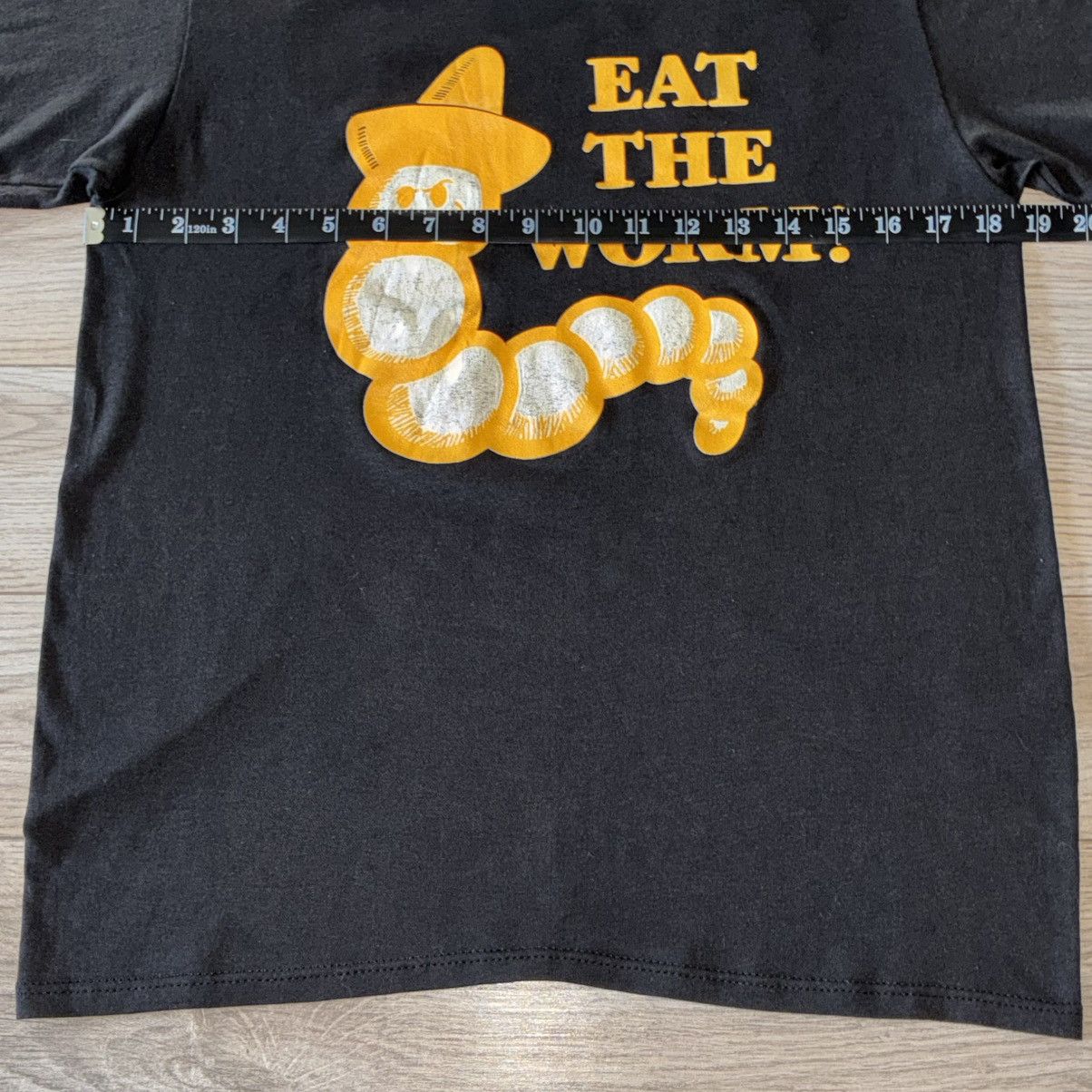 Other 80s Eat The Worm beer tee seen on axl rose Size US M / EU 48-50 / 2 - 7 Thumbnail