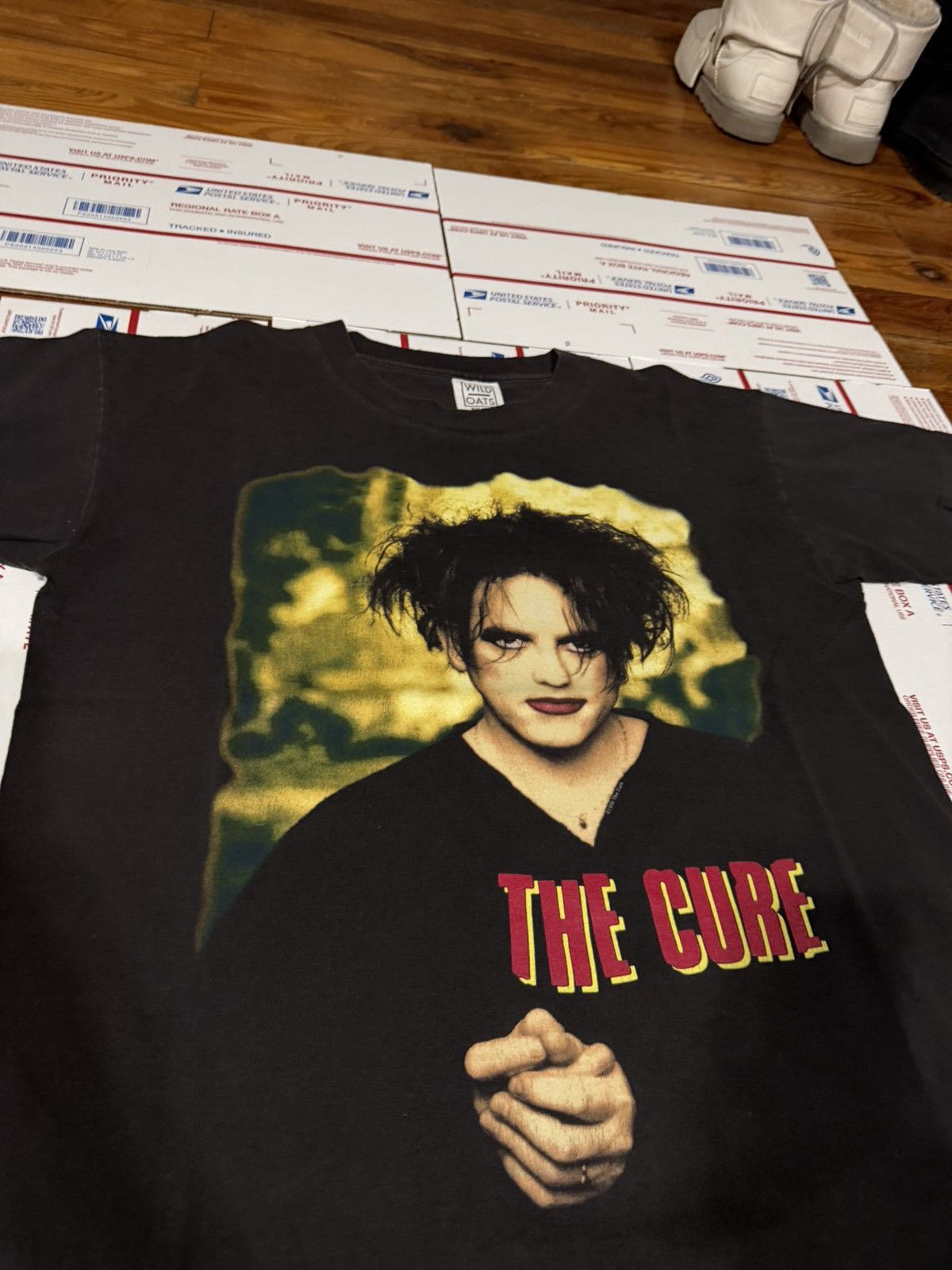 Vintage Vintage 1996 The Cure Treasure Tee Size L Size US L / EU 52-54 / 3 - 2 Thumbnail