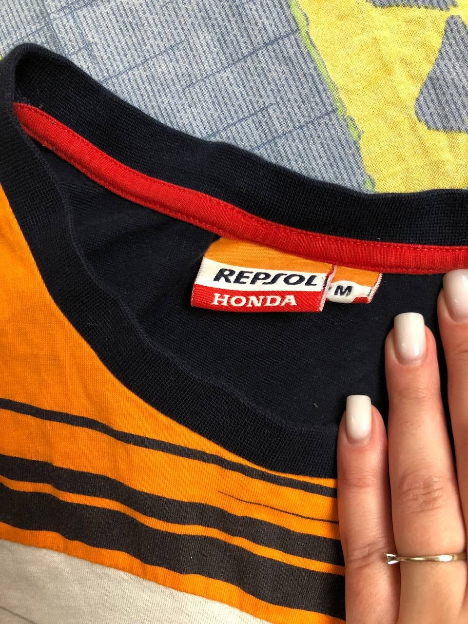 Honda Vintage 90s Honda Repsol Racing T-Shirt Size US M / EU 48-50 / 2 - 3 Thumbnail
