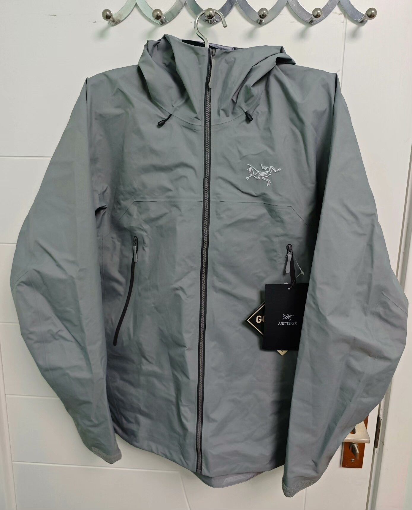 Arc'teryx Arcteryx Beta SL Gore-Tex Men's Jacket Size US S / EU 44-46 / 1 - 1 Thumbnail