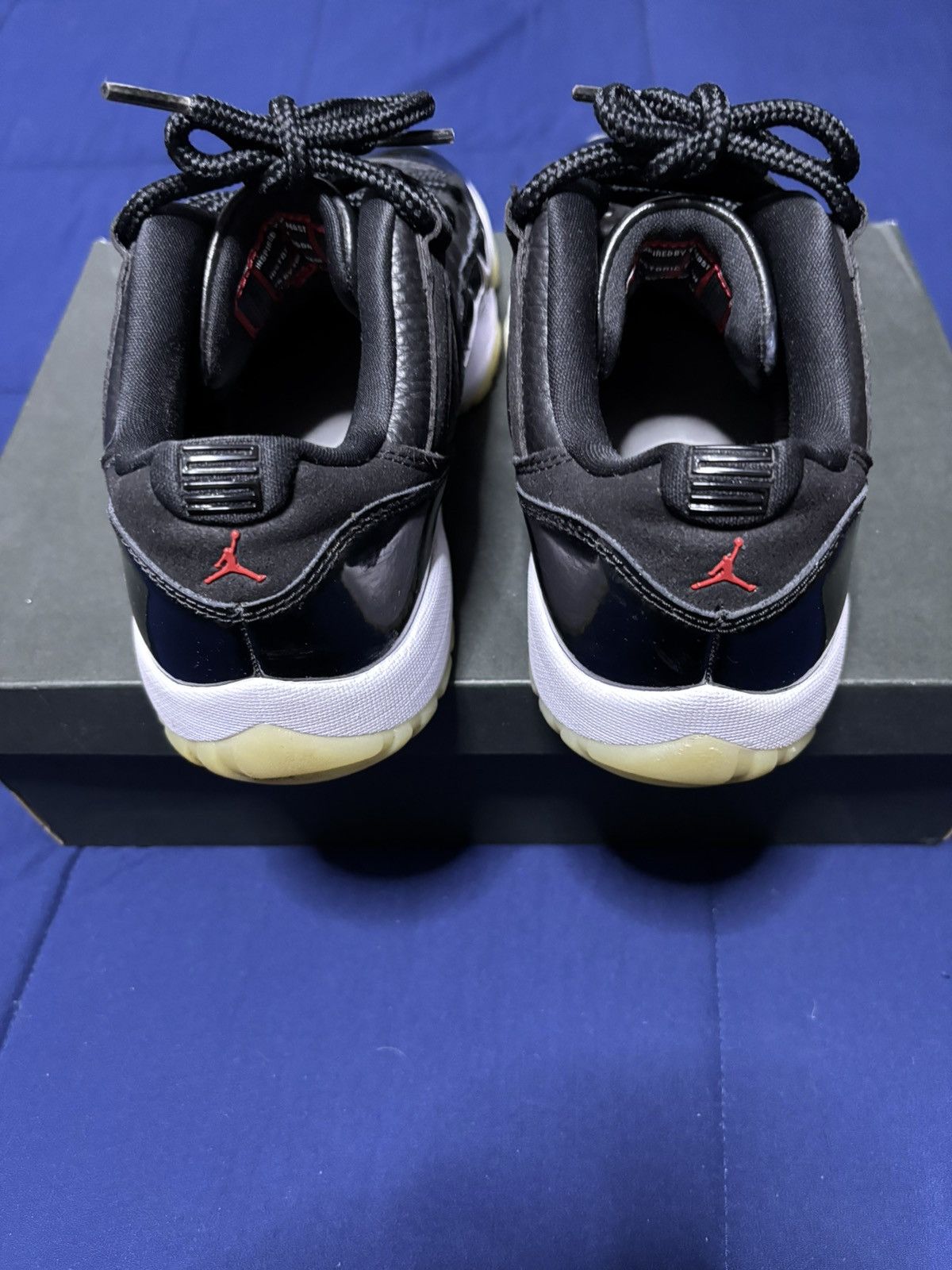 Jordan Brand Jordan 11 Retro Low 72-10 2022 Size 9 Size US 9 / EU 42 - 4 Thumbnail