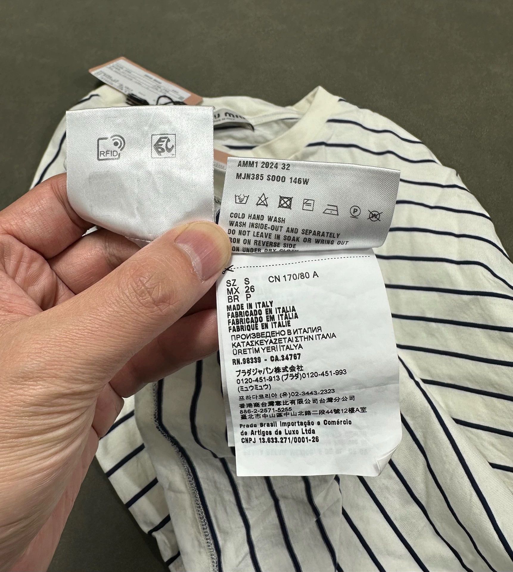 Miu Miu MIU MIU SS24 Oversized Striped Patch Logo Short-Sleeve Tee S Size S / US 4 / IT 40 - 8 Thumbnail