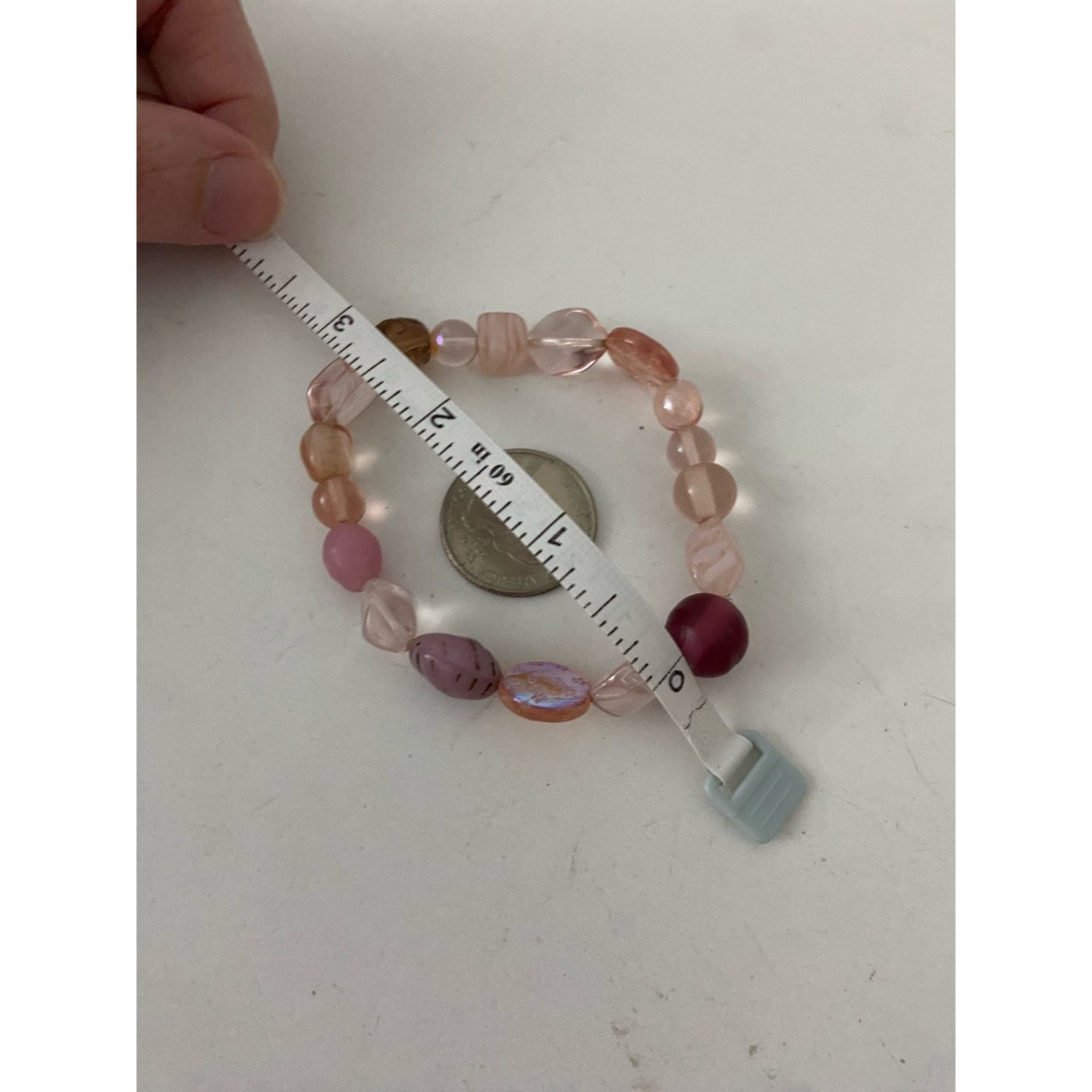 Handmade Handmade pink glass bead bracelet Size ONE SIZE - 3 Thumbnail