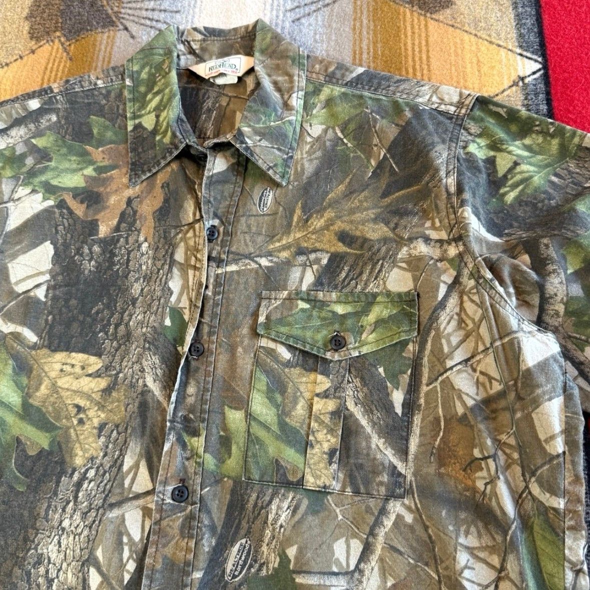 Realtree VINTAGE Redhead Button Up Shirt Camouflage Camo Size XL Mens Short Sleeve Collared 90s Travel Hunting Nature Brown Camouflage Pattern Size US XL / EU 56 / 4 - 4 Thumbnail