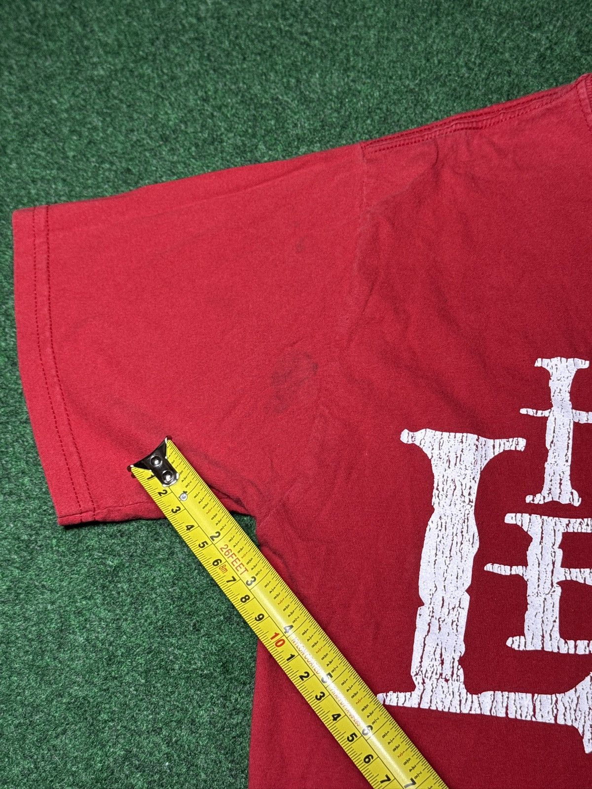 Band Tees He Is Legend Red Spell Out Band T Shirt Medium Y2K Vintage Size US M / EU 48-50 / 2 - 8 Thumbnail