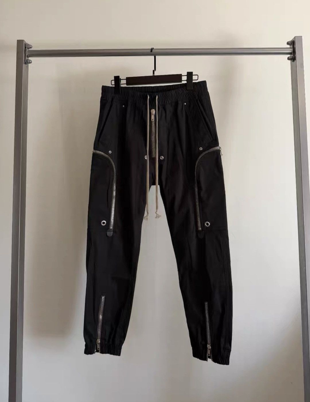 Rick Owens Rick Owens Drawstring Long Loose Fit Work Pants Size US 34 / EU 50 - 1 Thumbnail