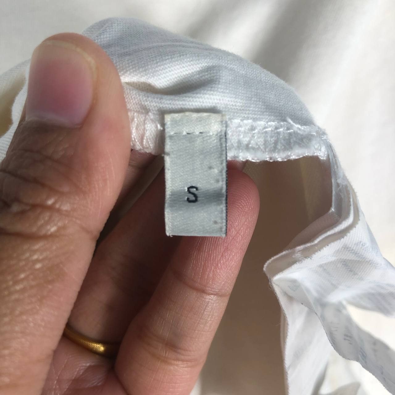 Gucci Gucci Dan's Mon Pays On M' Appelait L'Amour T-Shirt Size S / US 4 / IT 40 - 11 Thumbnail