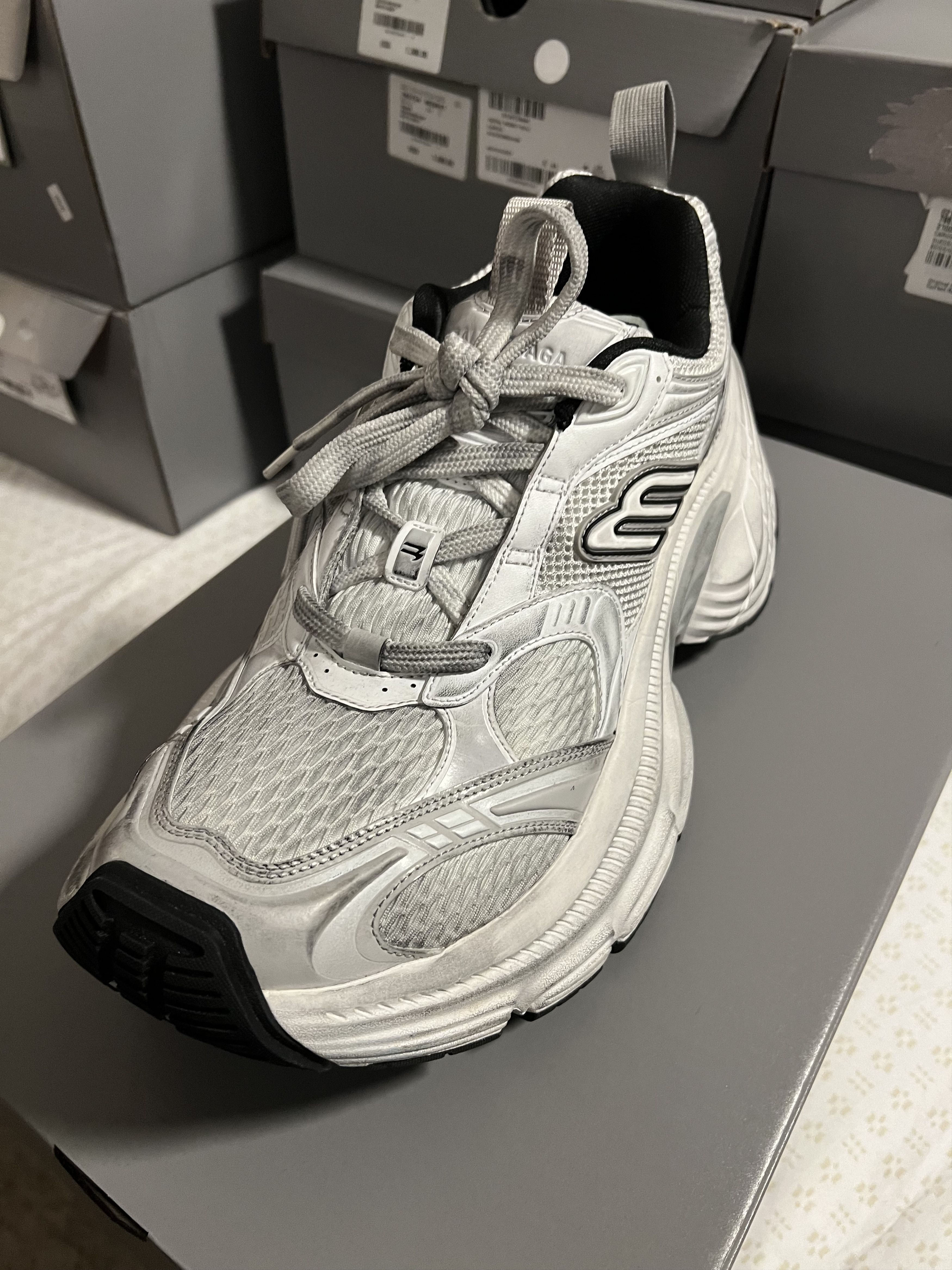 Balenciaga Balenciaga 10XL Sneakers - White/Grey Size US 11 / EU 44 - 2 Thumbnail