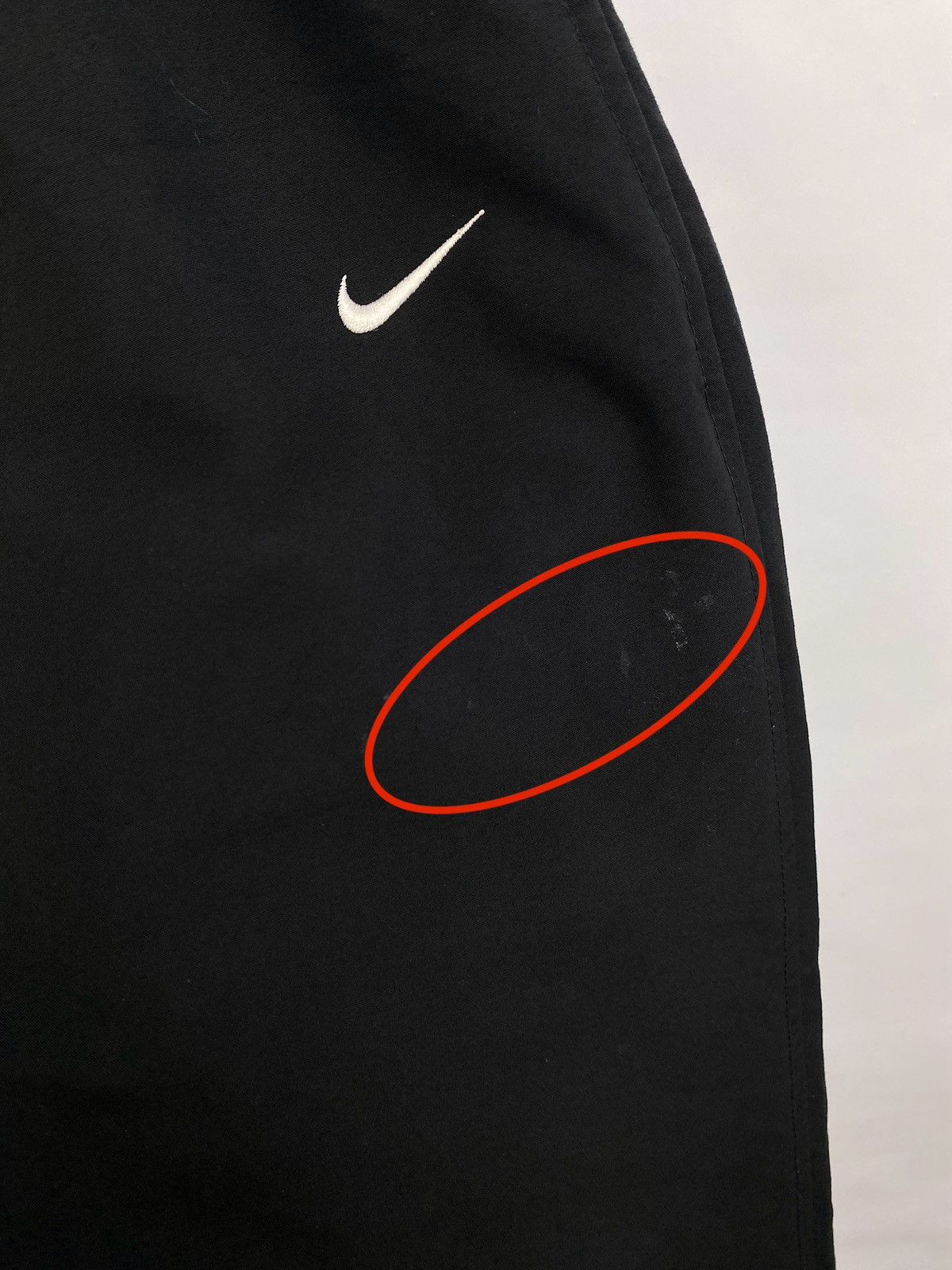 Nike 🇺🇸 Vintage 90s Nike Nylon Track Pants Y2K Rare Retro Hype Size US 34 / EU 50 - 10 Thumbnail