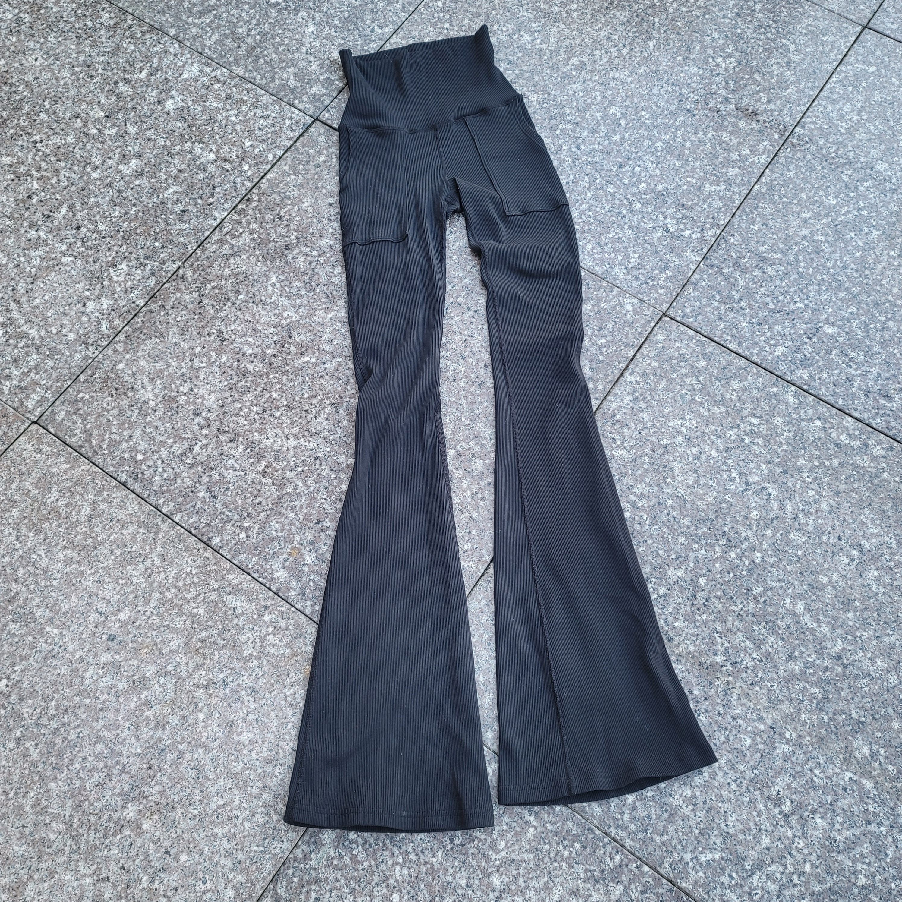 Other Offline bell bottom leggings Size 26" / US 2 / IT 38 - 1 Thumbnail