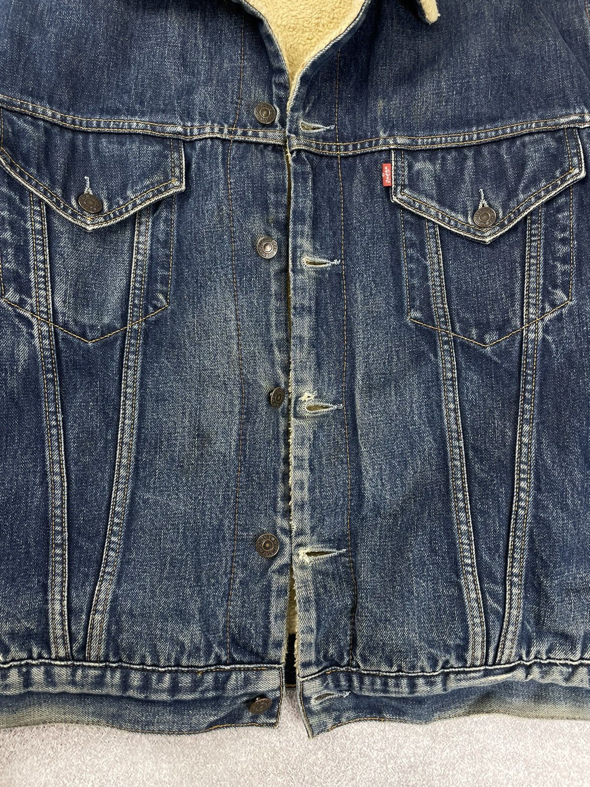 Levi's × Levi's Vintage Clothing × Vintage Vintage Levis Distressed Denim Jacket Sherpa Size US XXL / EU 58 / 5 - 13 Thumbnail