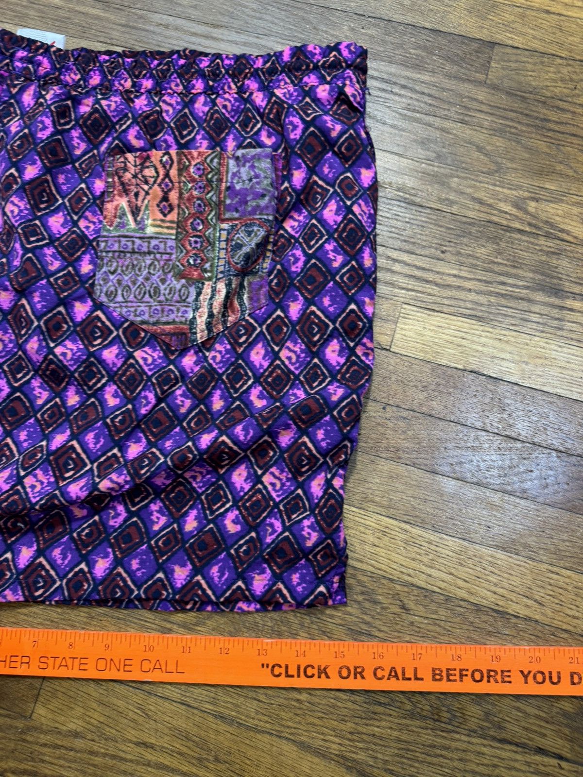 Vintage Vintage Purple AOP Shorts Size US 40 / EU 56 - 6 Thumbnail