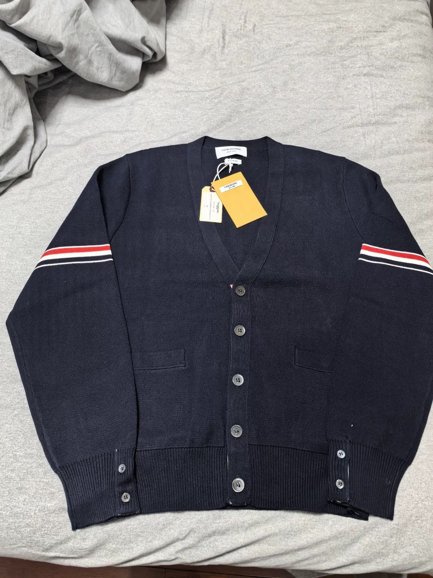 Thom Browne classic thom browne cardigan in navy blue Size US M / EU 48-50 / 2 - 1 Thumbnail