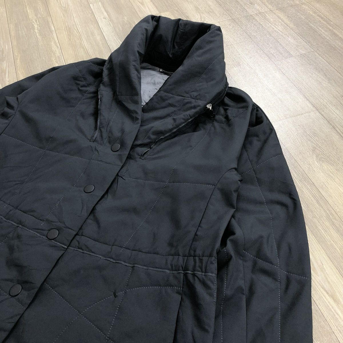 Issey Miyake × Pleats Please Issey Miyake RARE💥 Pleats Please Issey Miyake Quilted Polyester Jacket Size US L / EU 52-54 / 3 - 9 Thumbnail