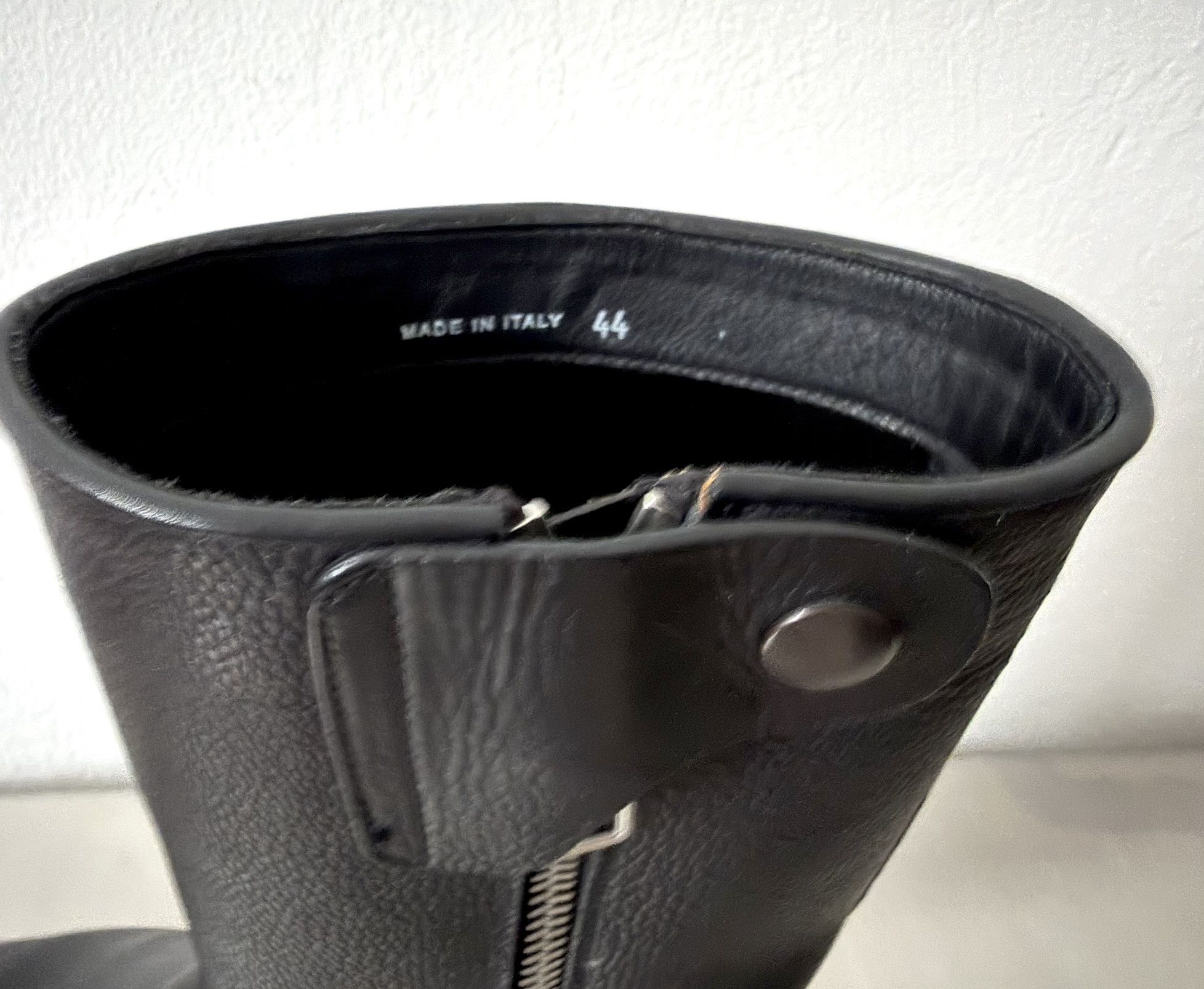 Rick Owens Rick Owens Black Leather Zip Boots EU44 / UK10 Size US 11 / EU 44 - 18 Thumbnail