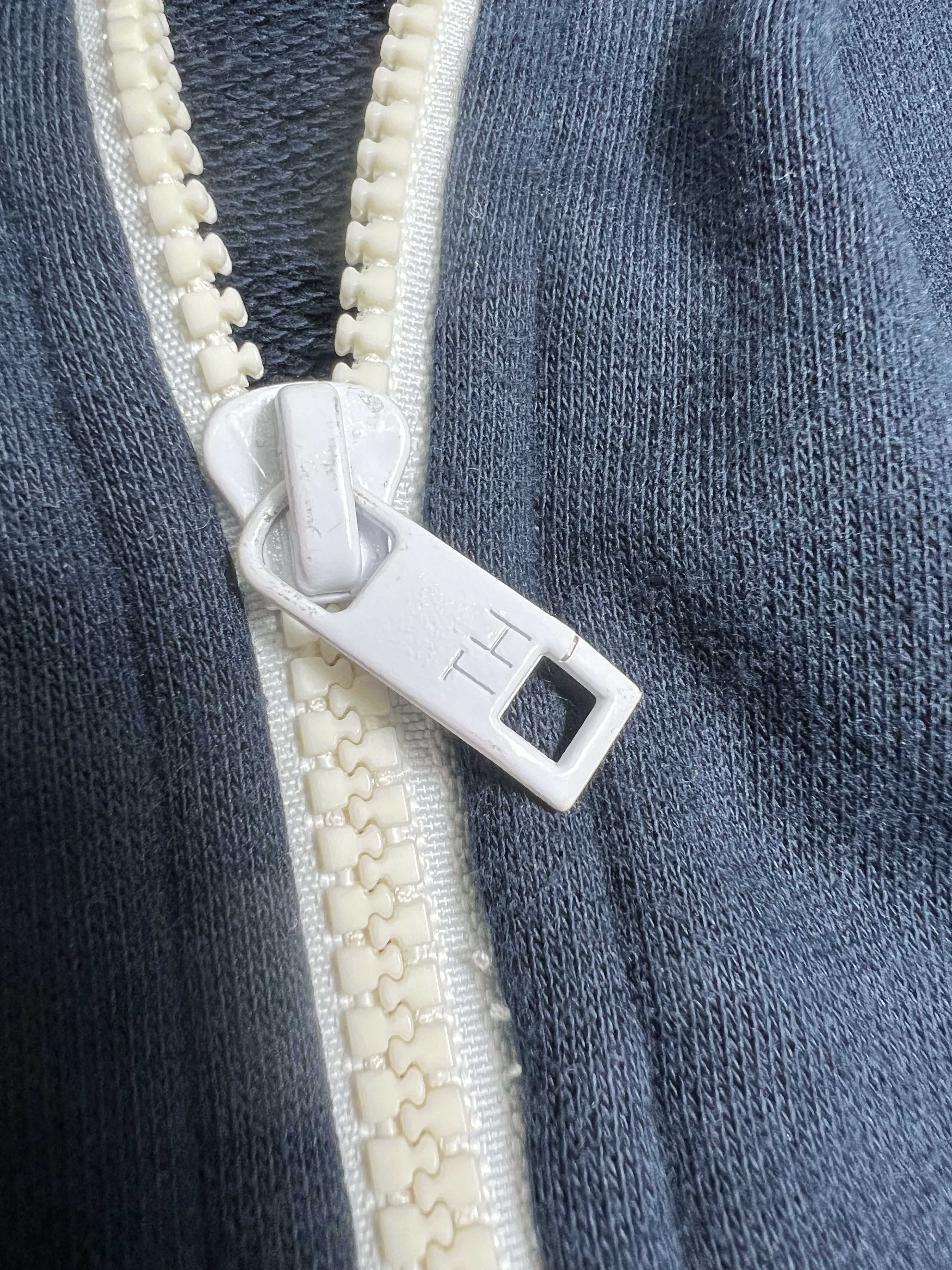 Tommy Hilfiger Tommy Hilfiger Mini Logo Zipped Sweatshirt (M) JKA170 Size US M / EU 48-50 / 2 - 5 Thumbnail
