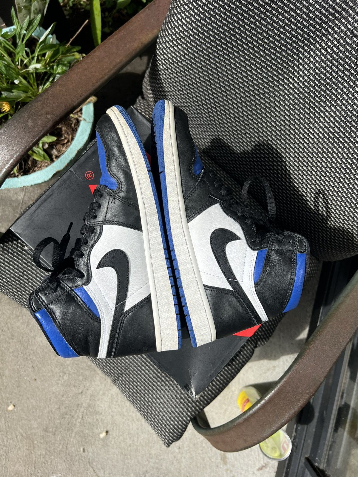 Jordan Brand Air Jordan 1 High Royal Toe Size US 9 / EU 42 - 5 Thumbnail