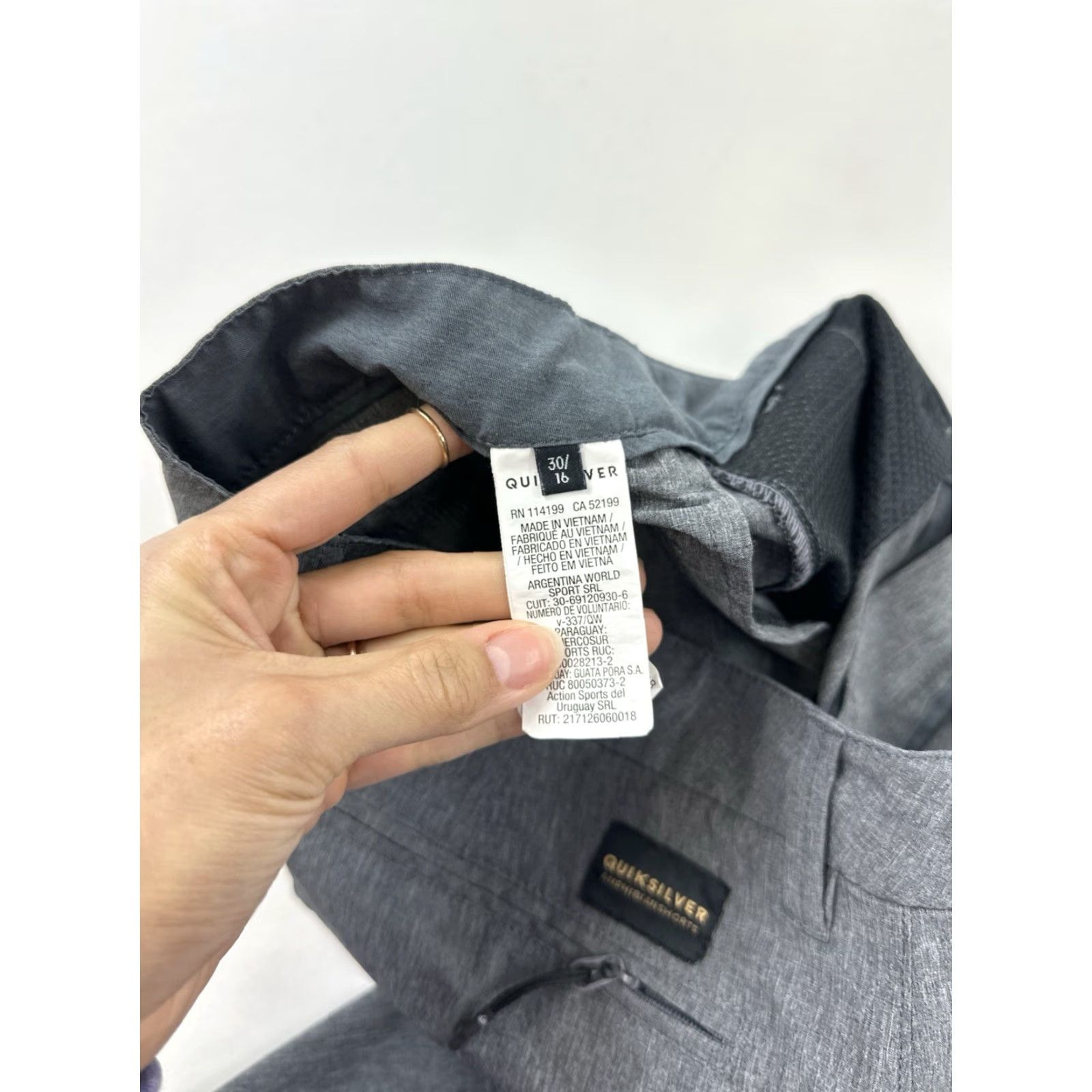Quiksilver Quiksilver Amphibian Board Shorts Men 30 Grey In And Out Of Water Flawed Size US 30 / EU 46 - 7 Thumbnail