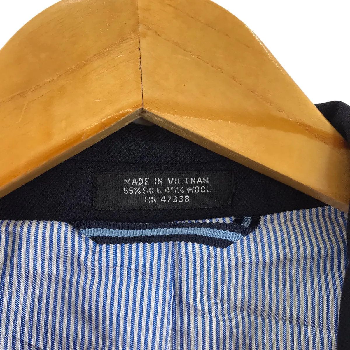 Tommy Hilfiger Vintage TOMMY HILFIGER 2 Gold Button Silk Blazer Sport Coat Size 46R - 4 Thumbnail